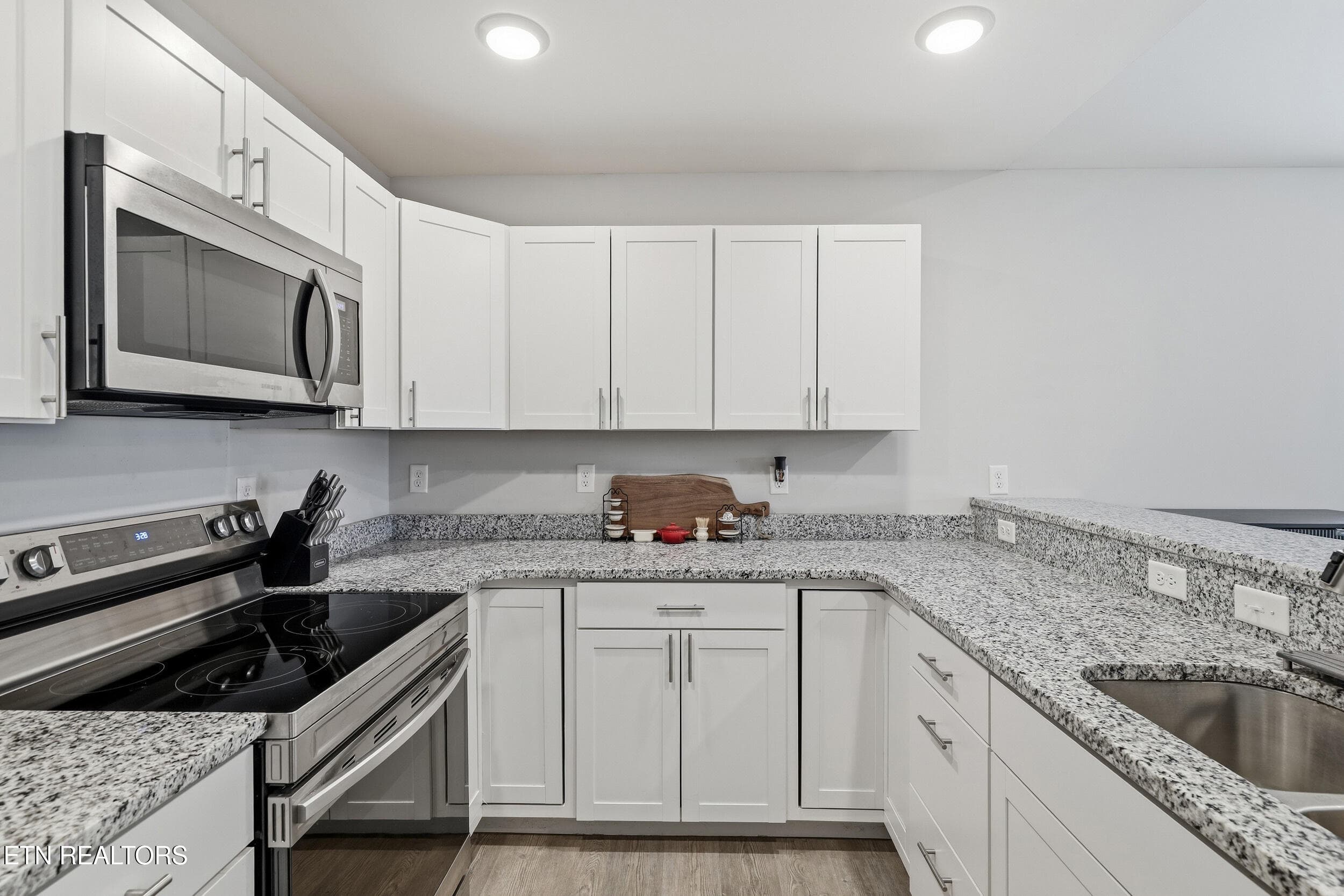 027 - 1719 Texas Ave, Knoxville, TN 37921, Knoxville