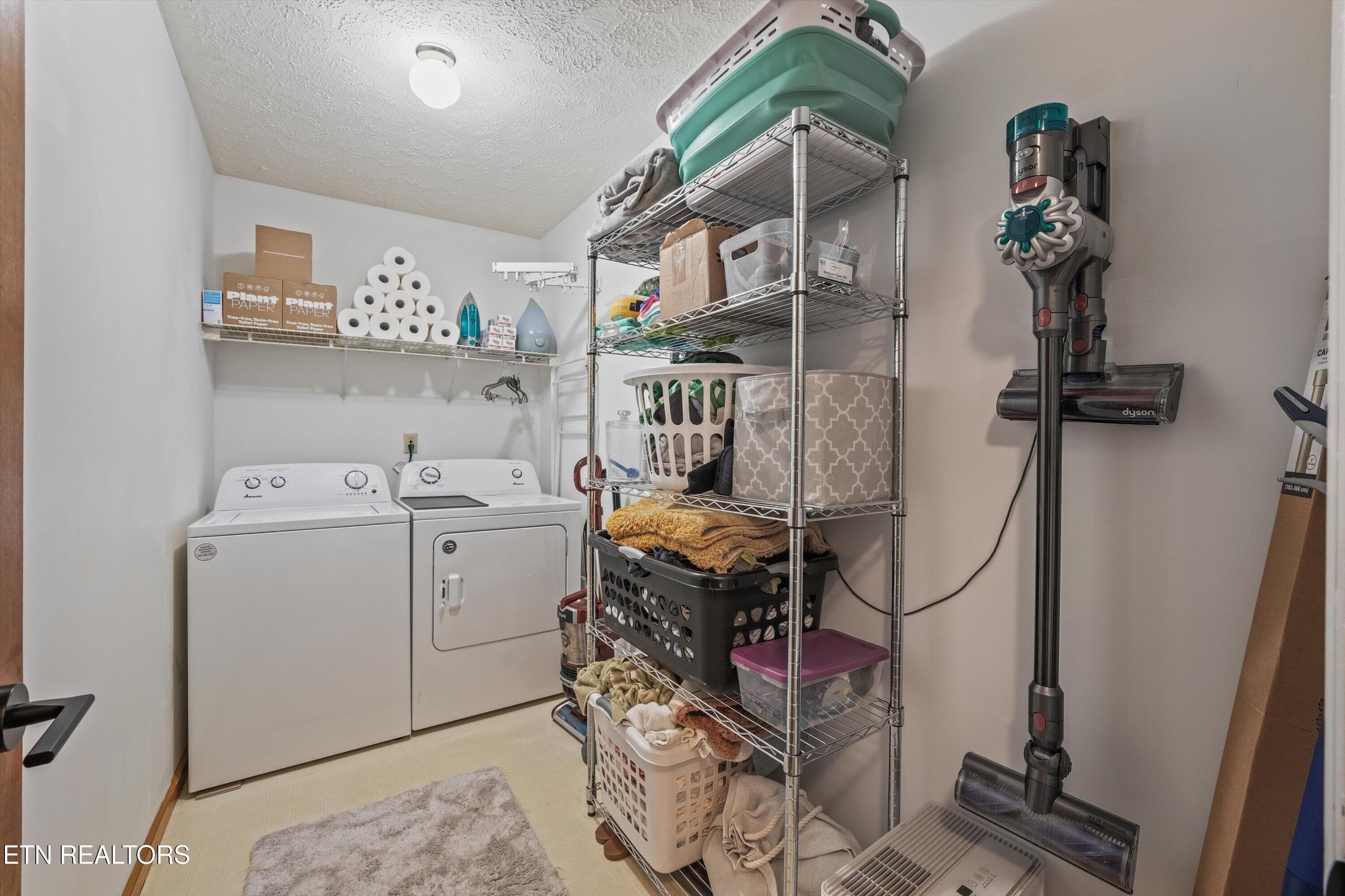 Laundry Room - 4525 Nathan Drive, Knoxville, TN 37938, Knoxville