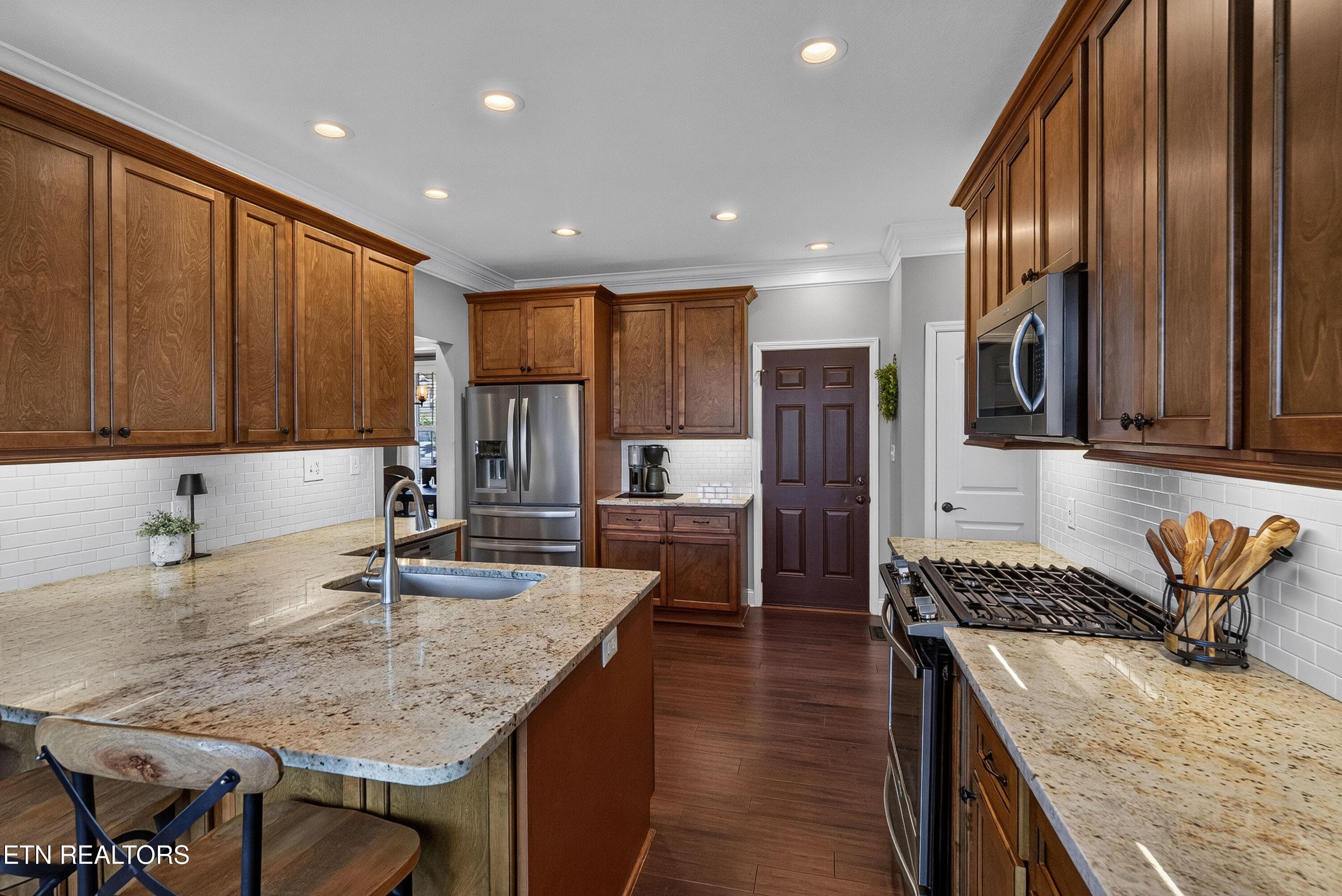 14 Newly Remodeled Kitchen - 2626 Nicholas View Lane, Knoxville, TN 37931