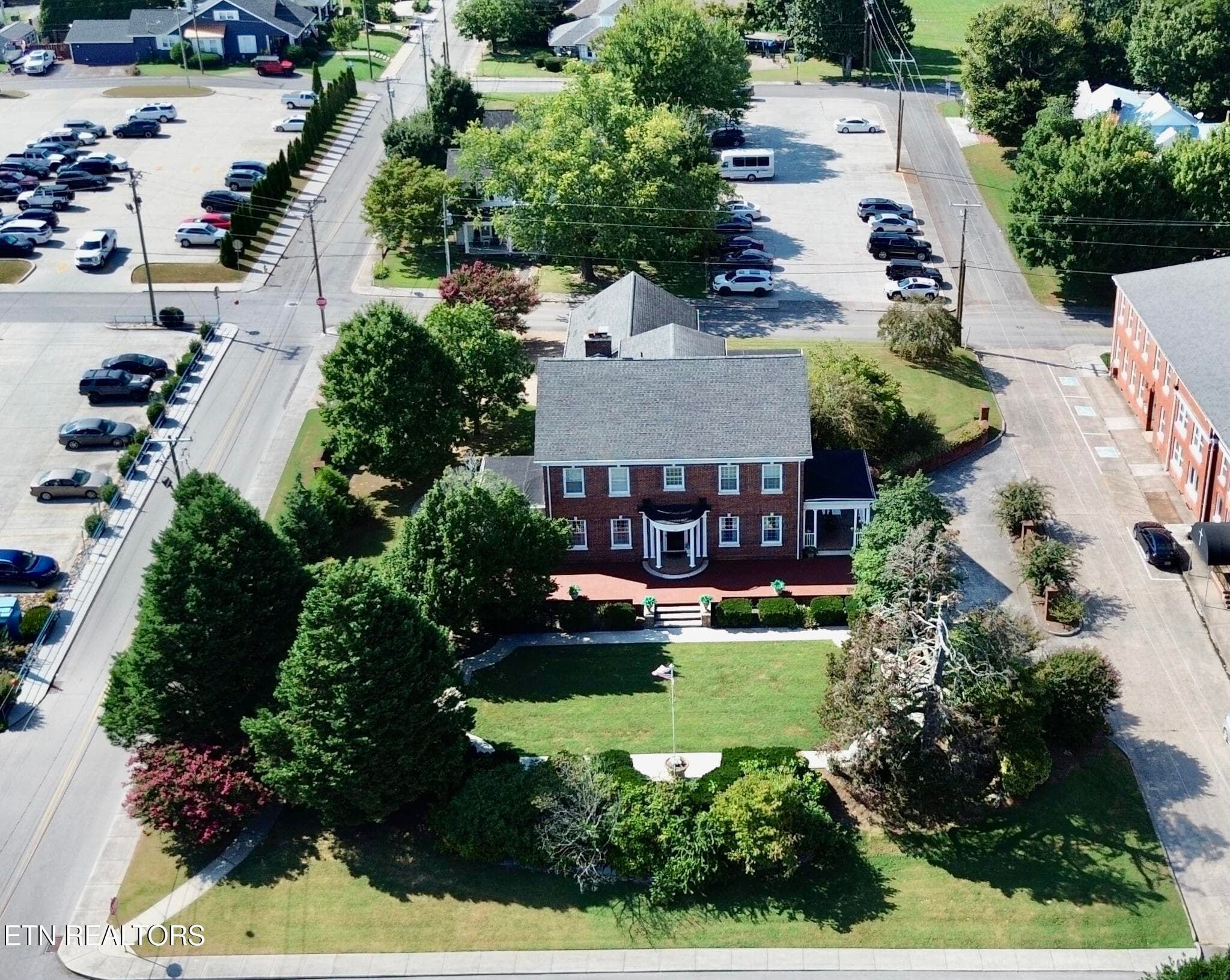 1-37 - 403 Church St, Sweetwater, TN 37874
