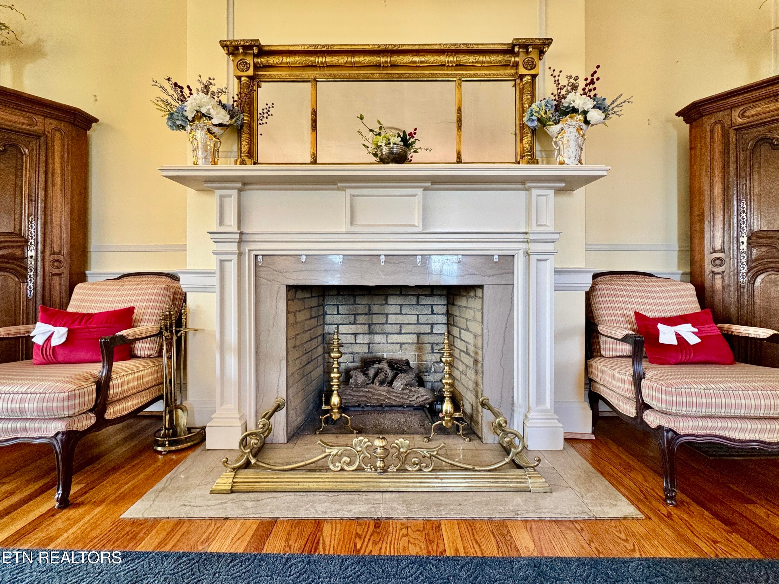 1-65 - 403 Church St, Sweetwater, TN 37874