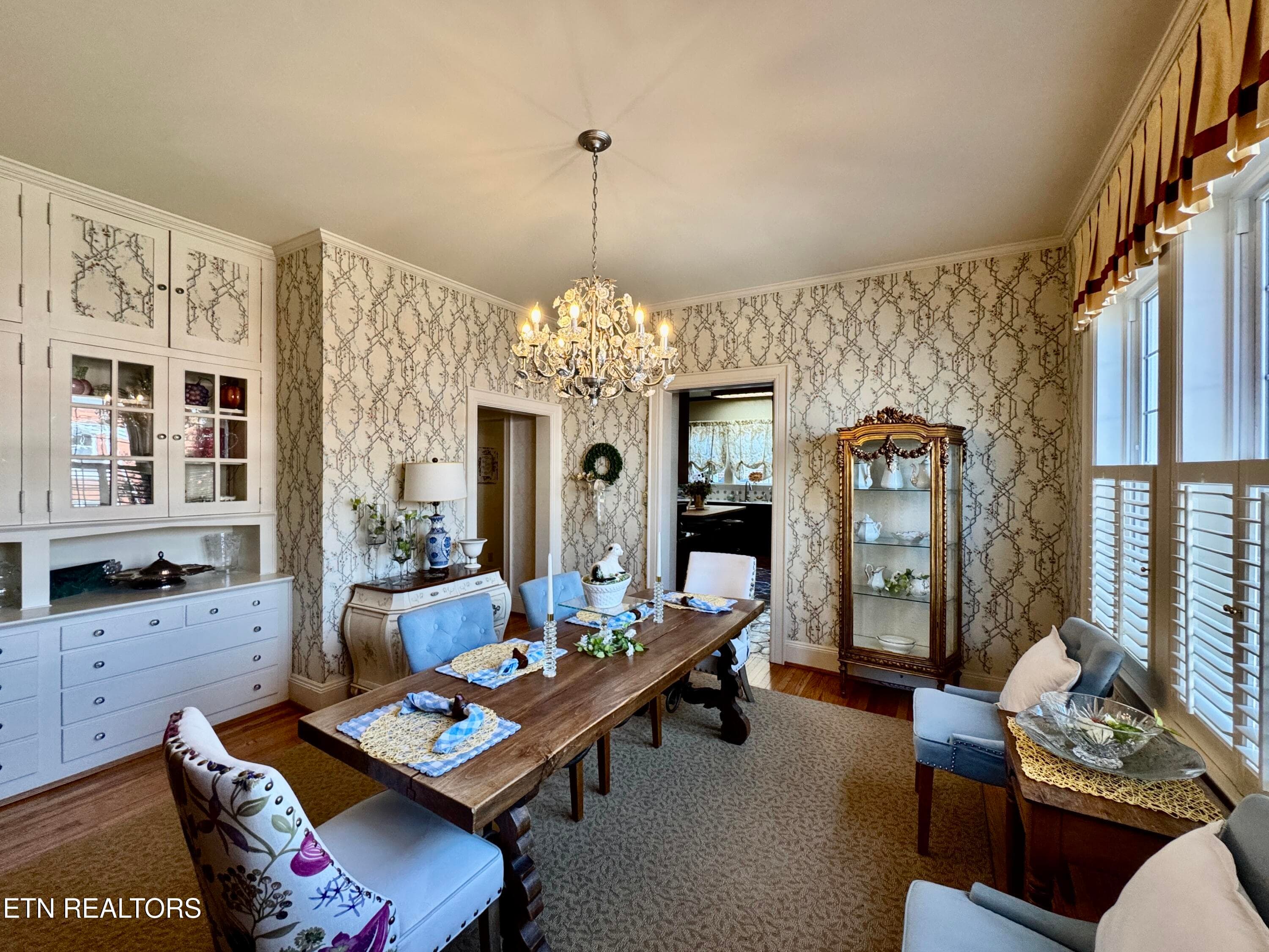 1-75 - 403 Church St, Sweetwater, TN 37874