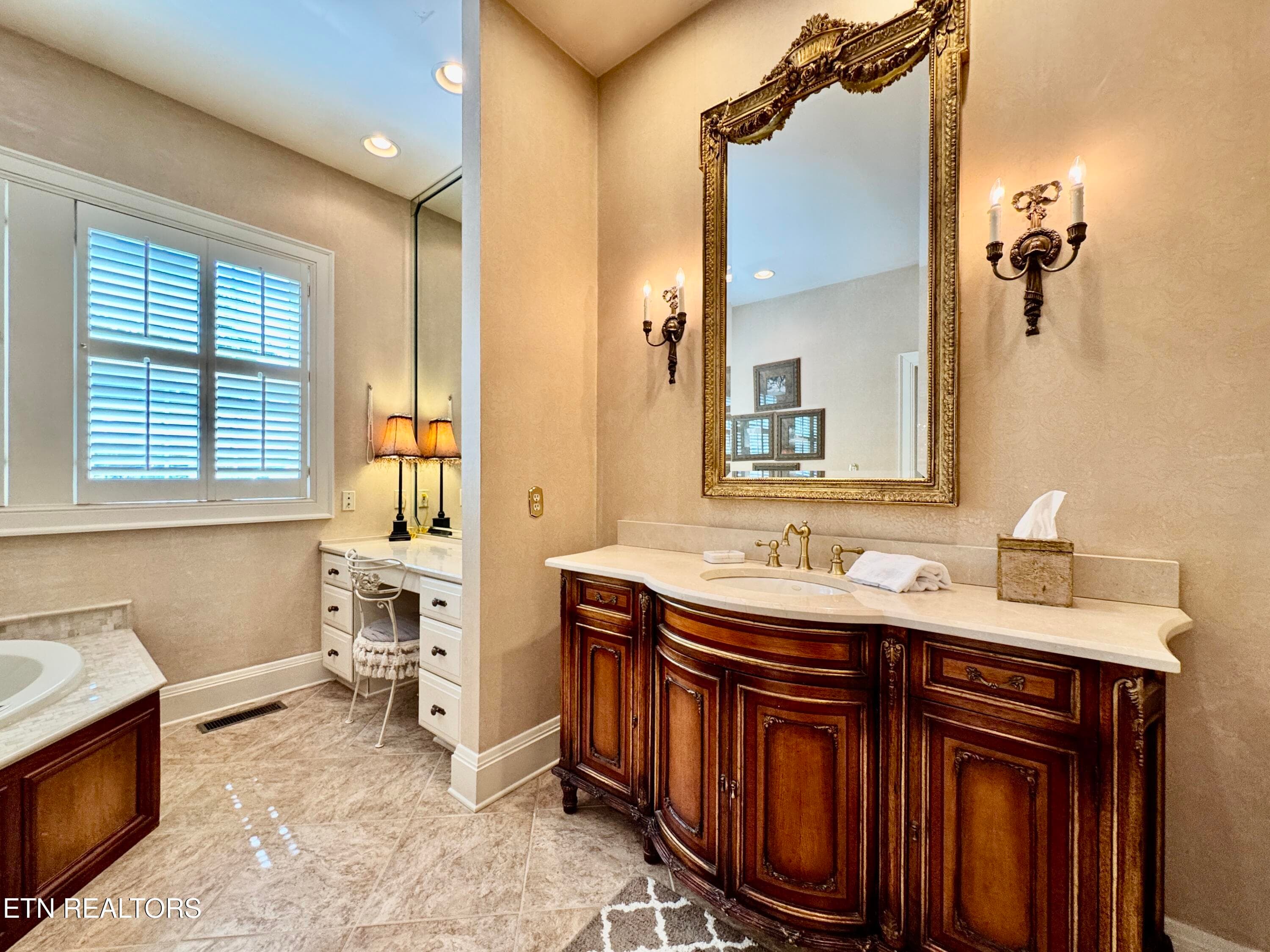 1-99 - 403 Church St, Sweetwater, TN 37874
