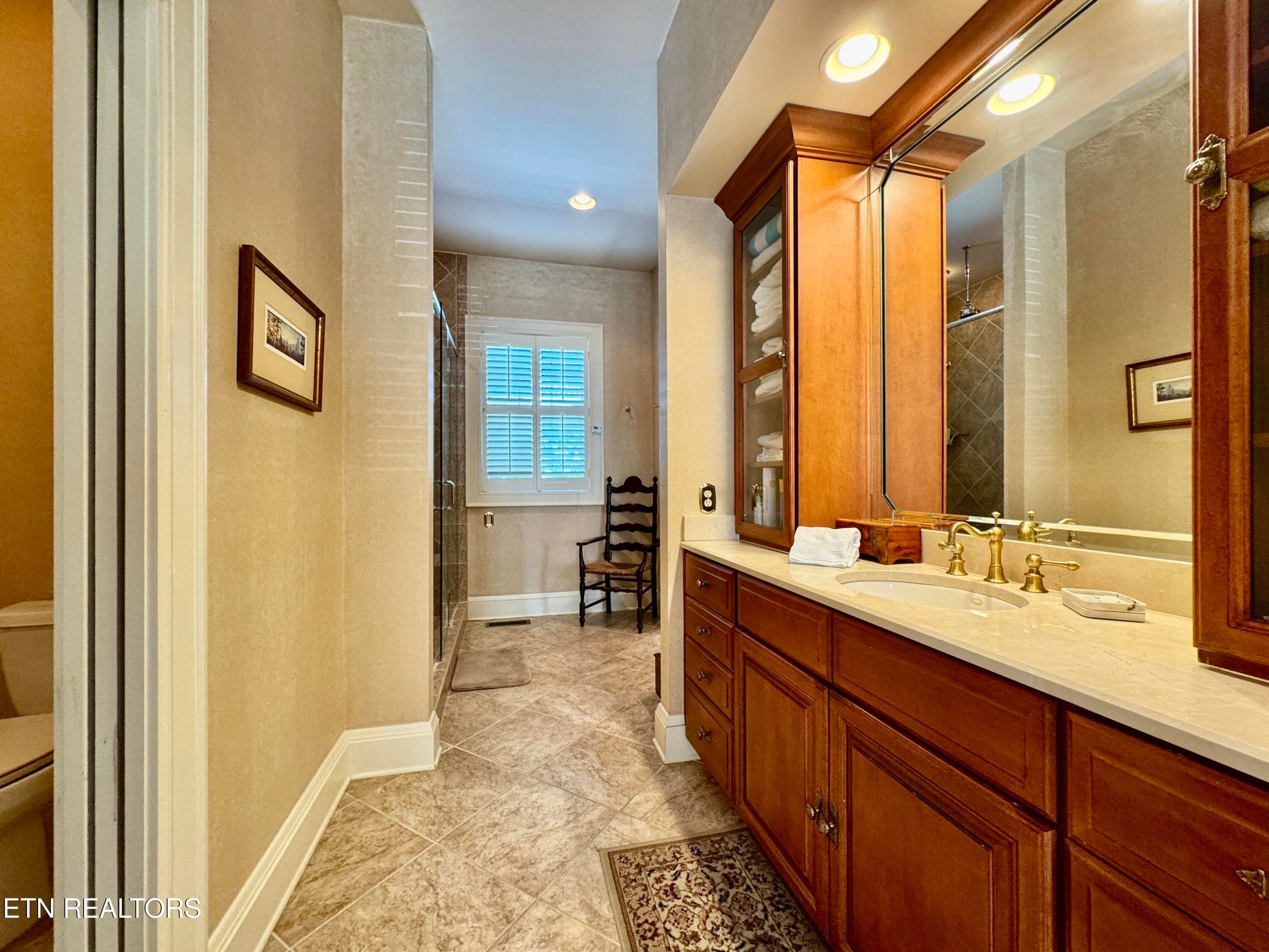 1-102 - 403 Church St, Sweetwater, TN 37874