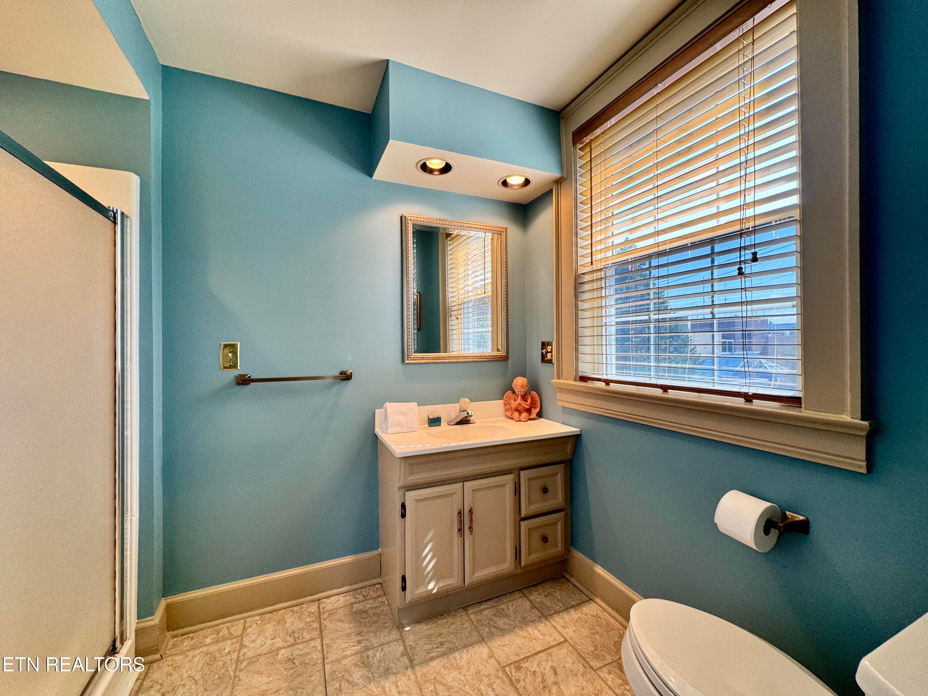 1-115 - 403 Church St, Sweetwater, TN 37874
