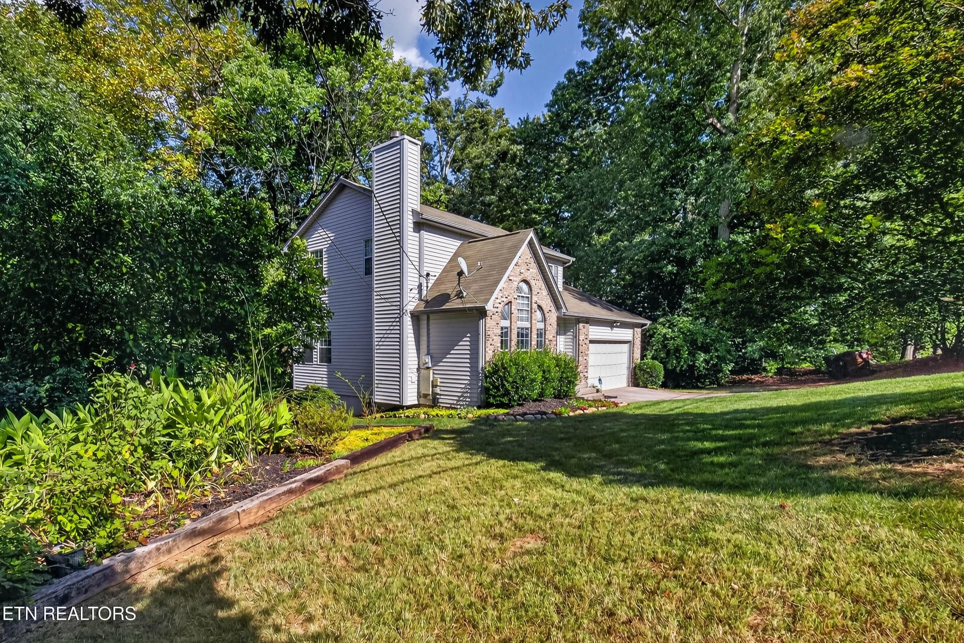1428 Pine Springs - 1428 Pine Springs Rd, Knoxville, TN 37922