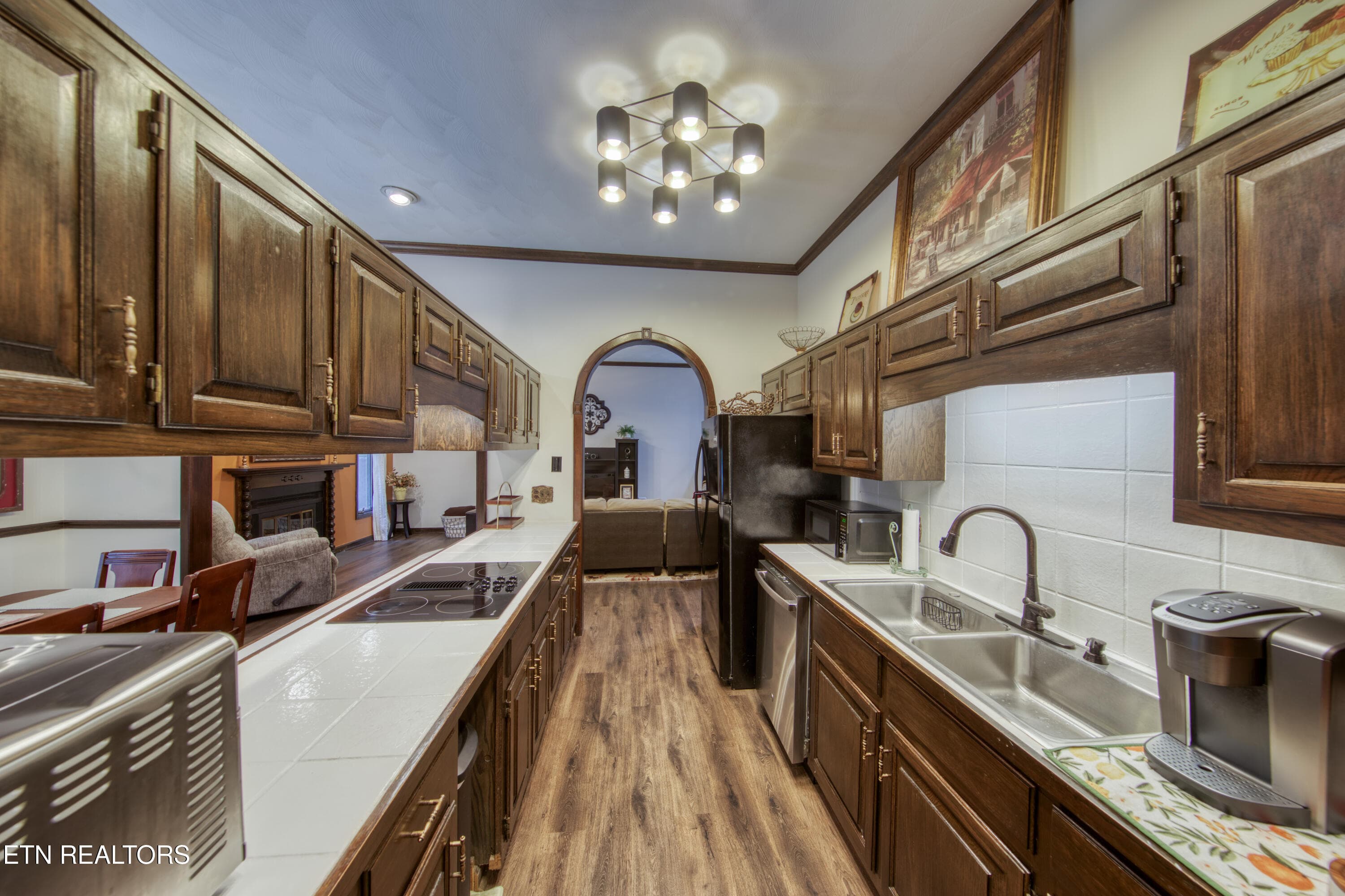156 Hendrix Drive - 156 Hendrix Drive, Oak Ridge, TN 37830