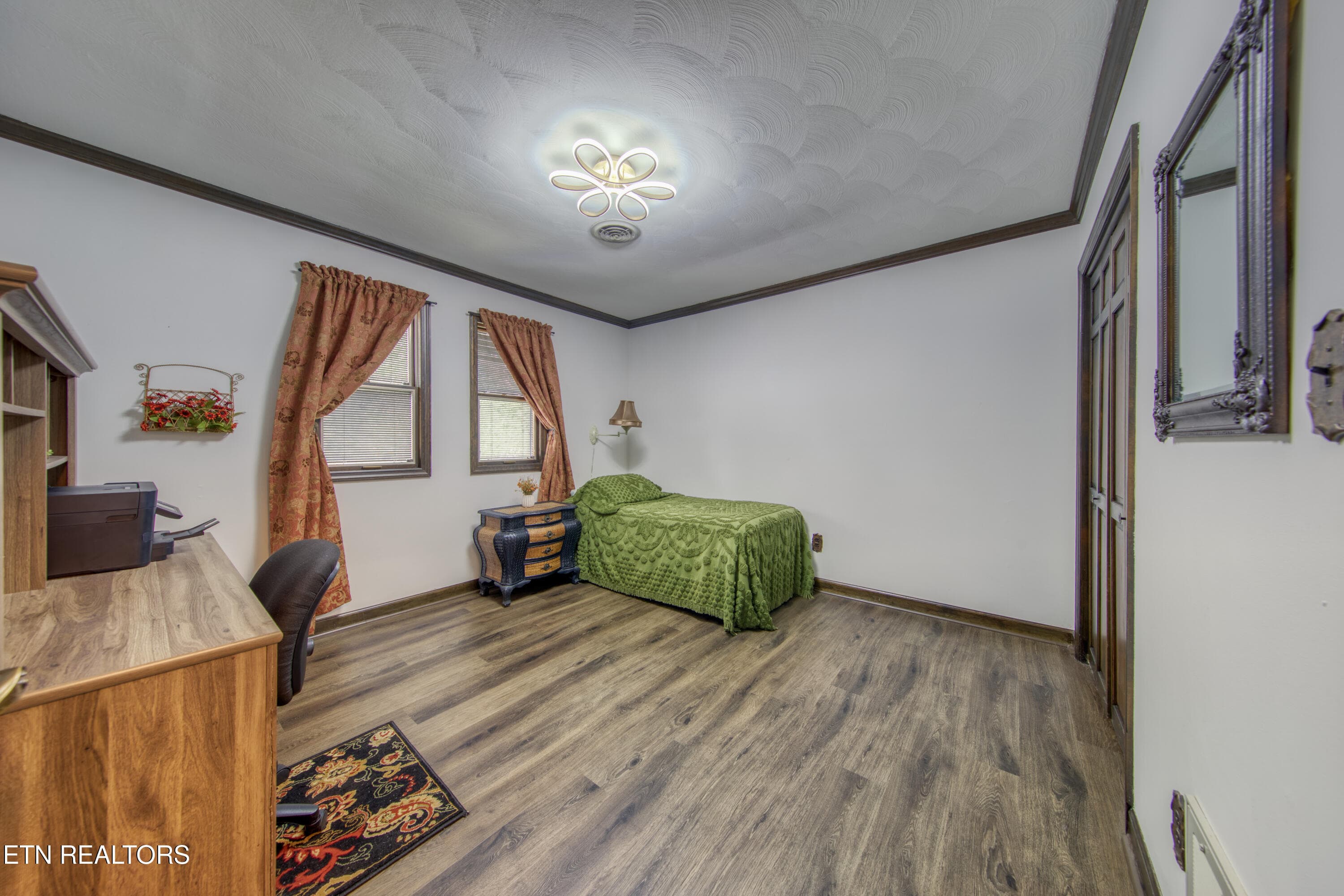 156 Hendrix Drive - 156 Hendrix Drive, Oak Ridge, TN 37830