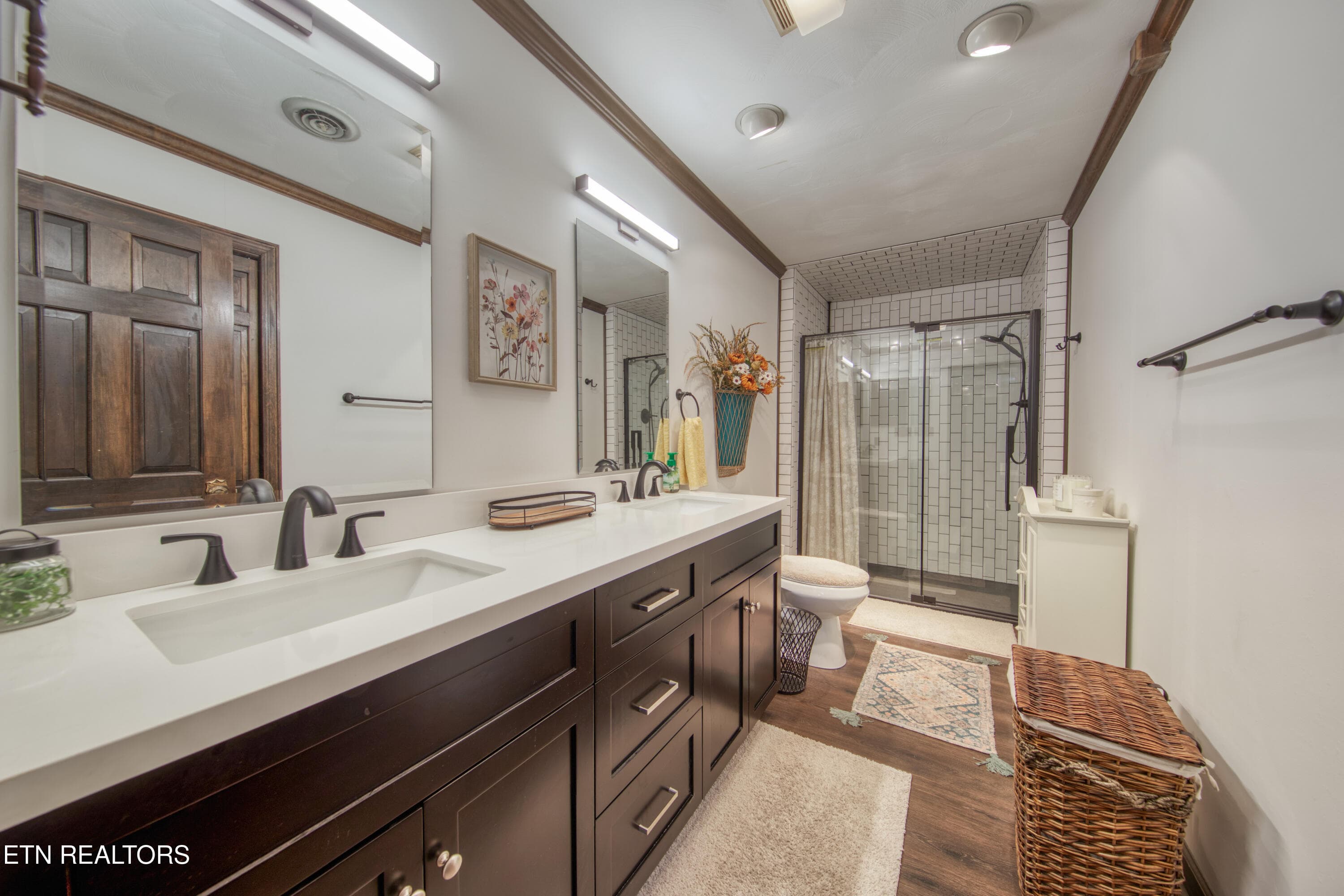 156 Hendrix Drive - 156 Hendrix Drive, Oak Ridge, TN 37830