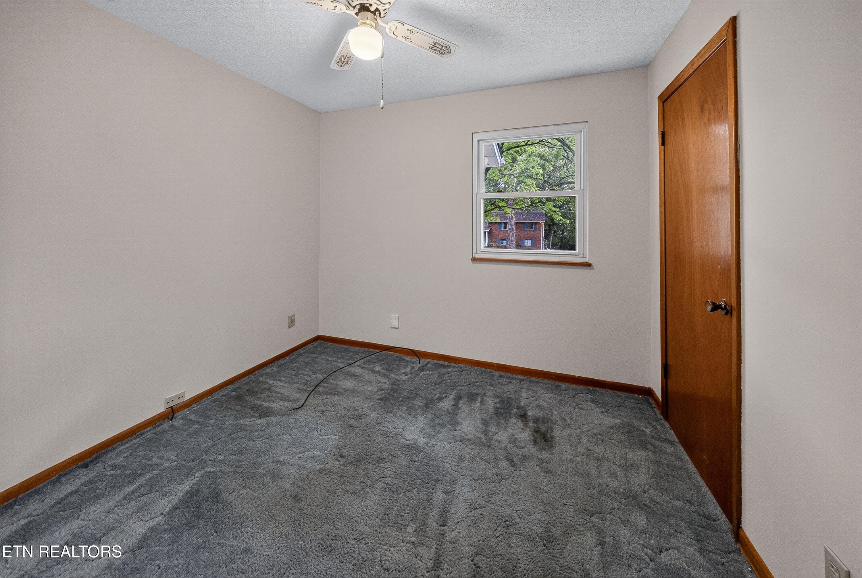 L40A9844 - 1213 April Drive, Knoxville, TN 37919, Knoxville