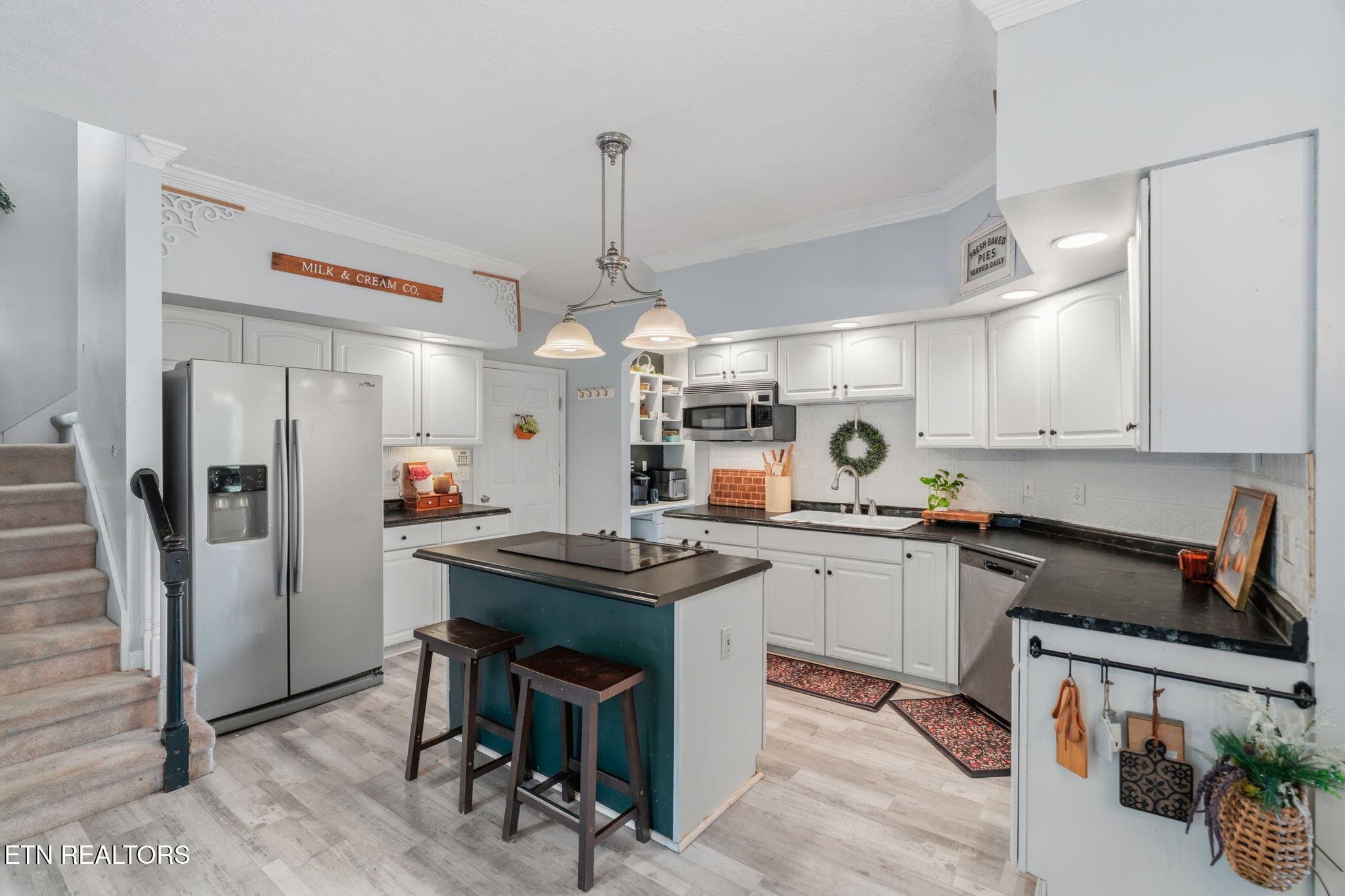 23-web-or-mls-5305 Beverly Oaks Drive-33 - 5305 Beverly Oaks Drive, Knoxville, TN 37918, Knoxville