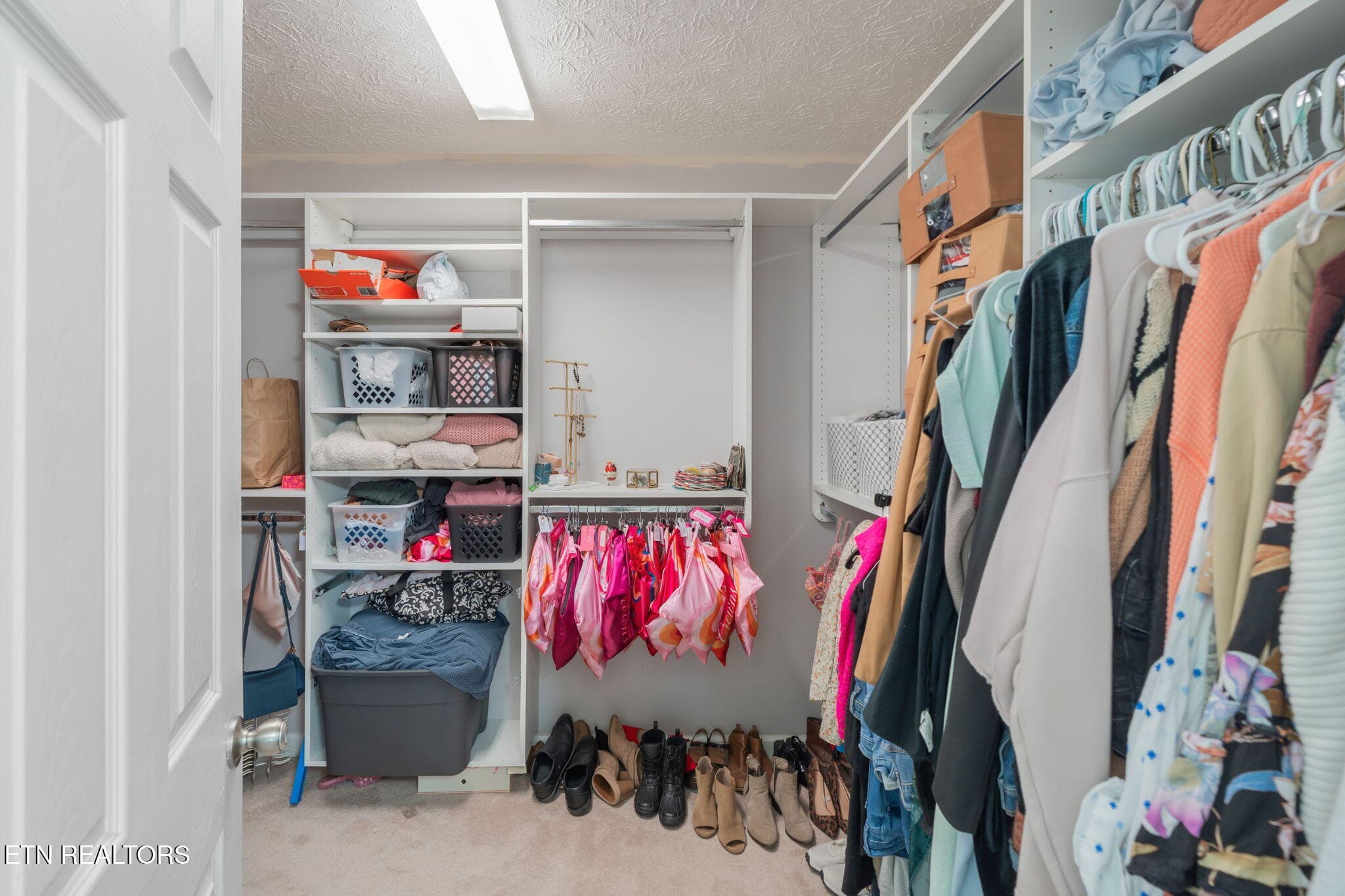 38-web-or-mls-5305 Beverly Oaks Drive-48 - 5305 Beverly Oaks Drive, Knoxville, TN 37918, Knoxville