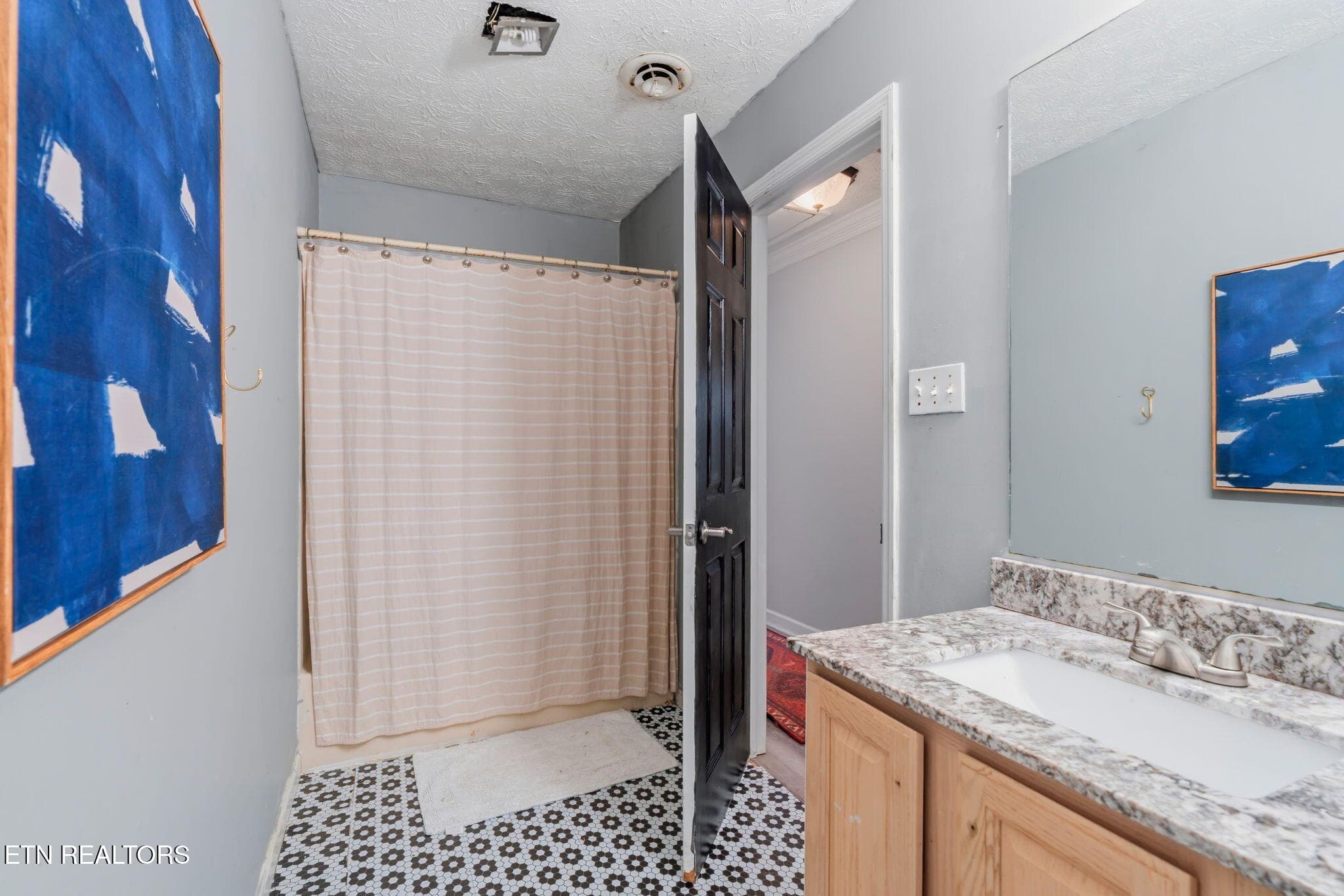45-web-or-mls-5305 Beverly Oaks Drive-55 - 5305 Beverly Oaks Drive, Knoxville, TN 37918, Knoxville
