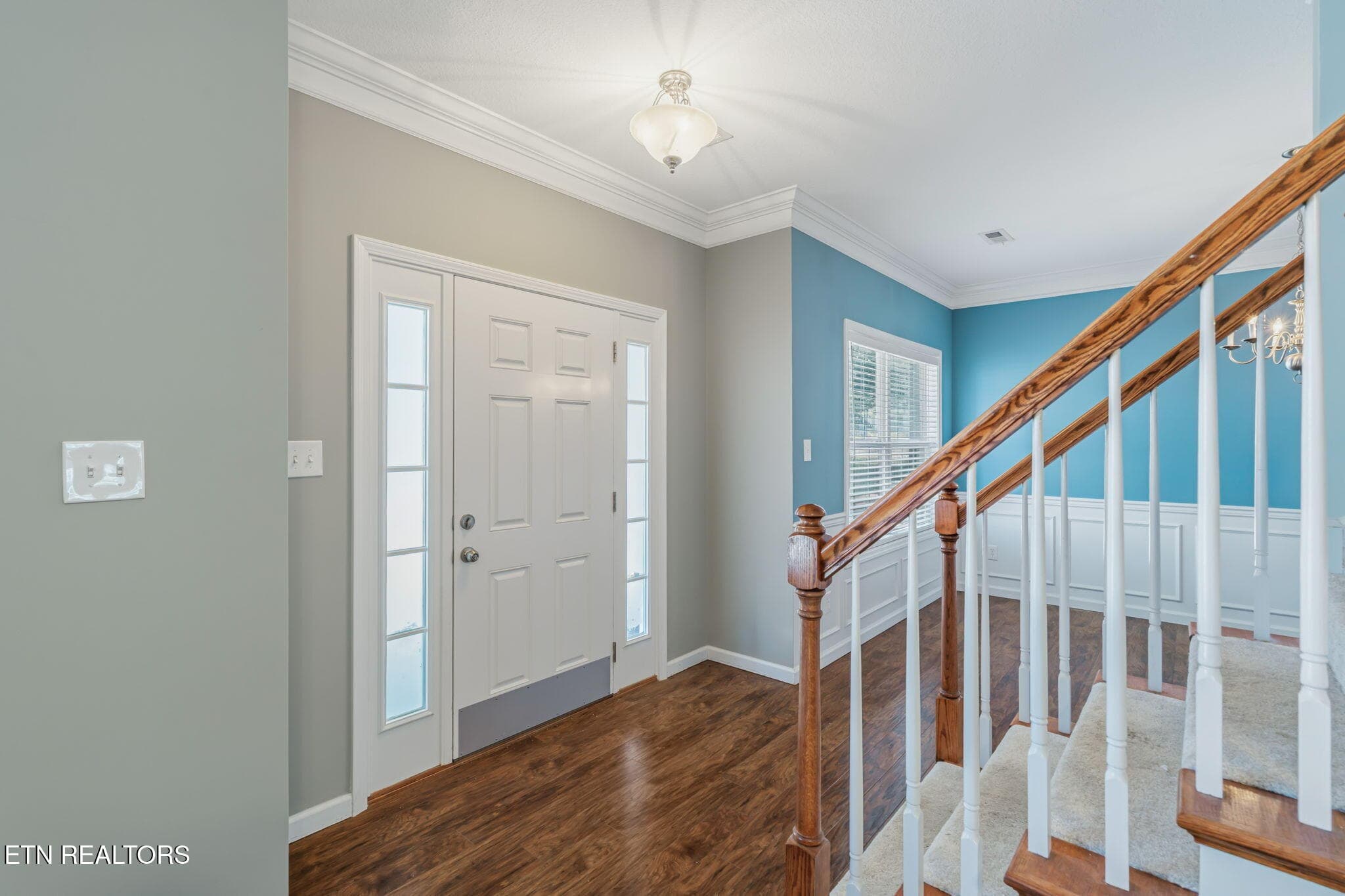 10-web-or-mls-5914 Gray Gables-7 - 5914 Gray Gables Drive, Knoxville, TN 37931