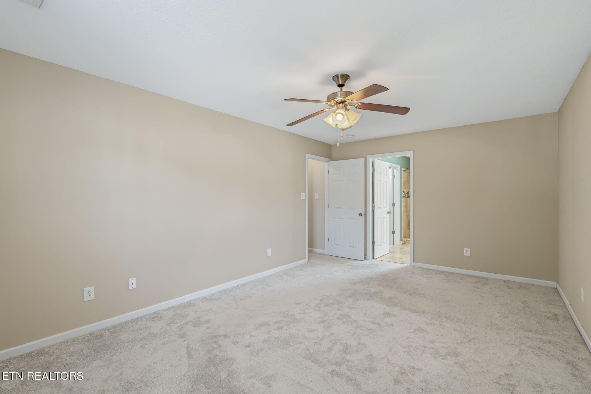 28-web-or-mls-5914 Gray Gables-25 - 5914 Gray Gables Drive, Knoxville, TN 37931