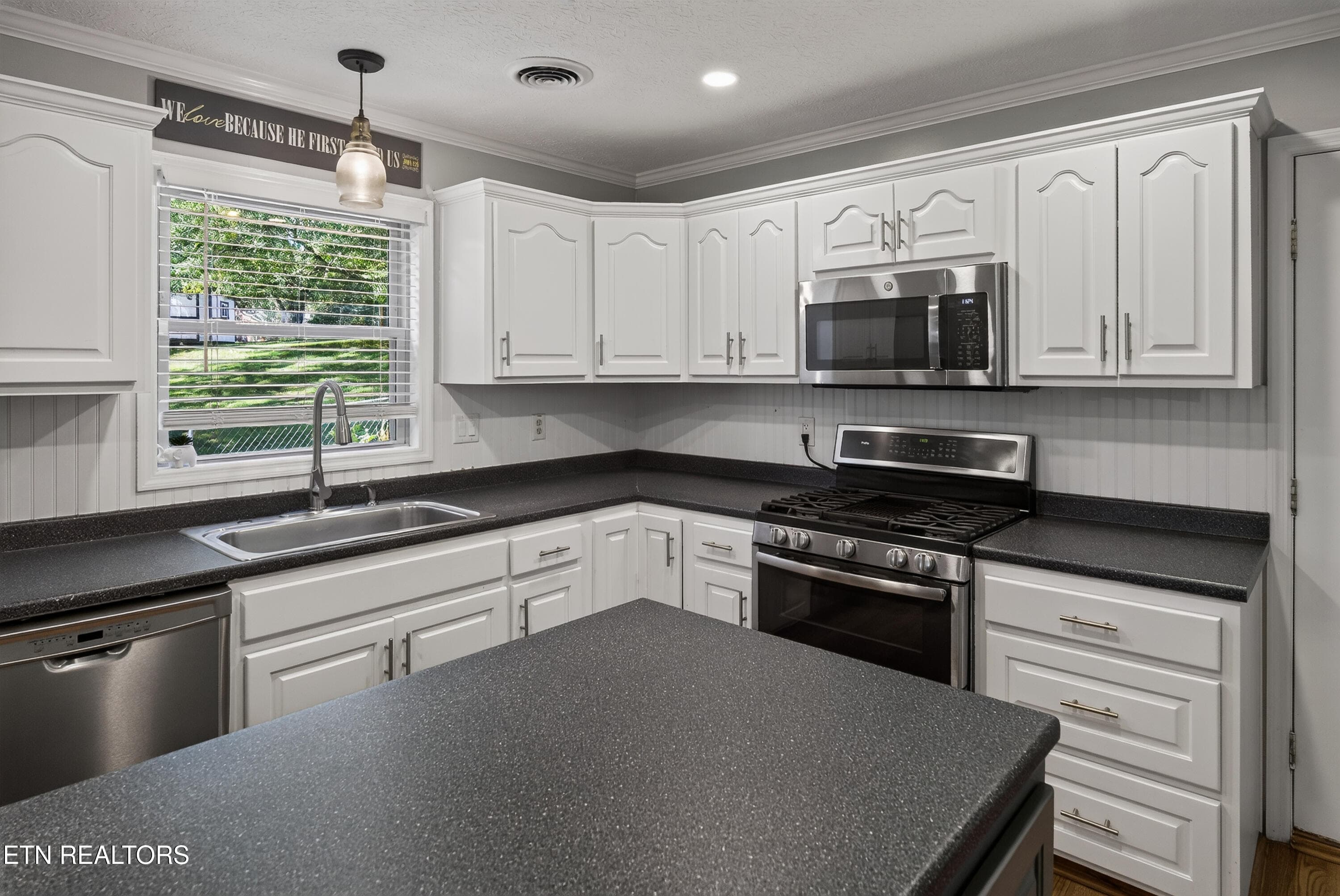 Kitchen - 12516 Pony Express Drive, Knoxville, TN 37934, Knoxville