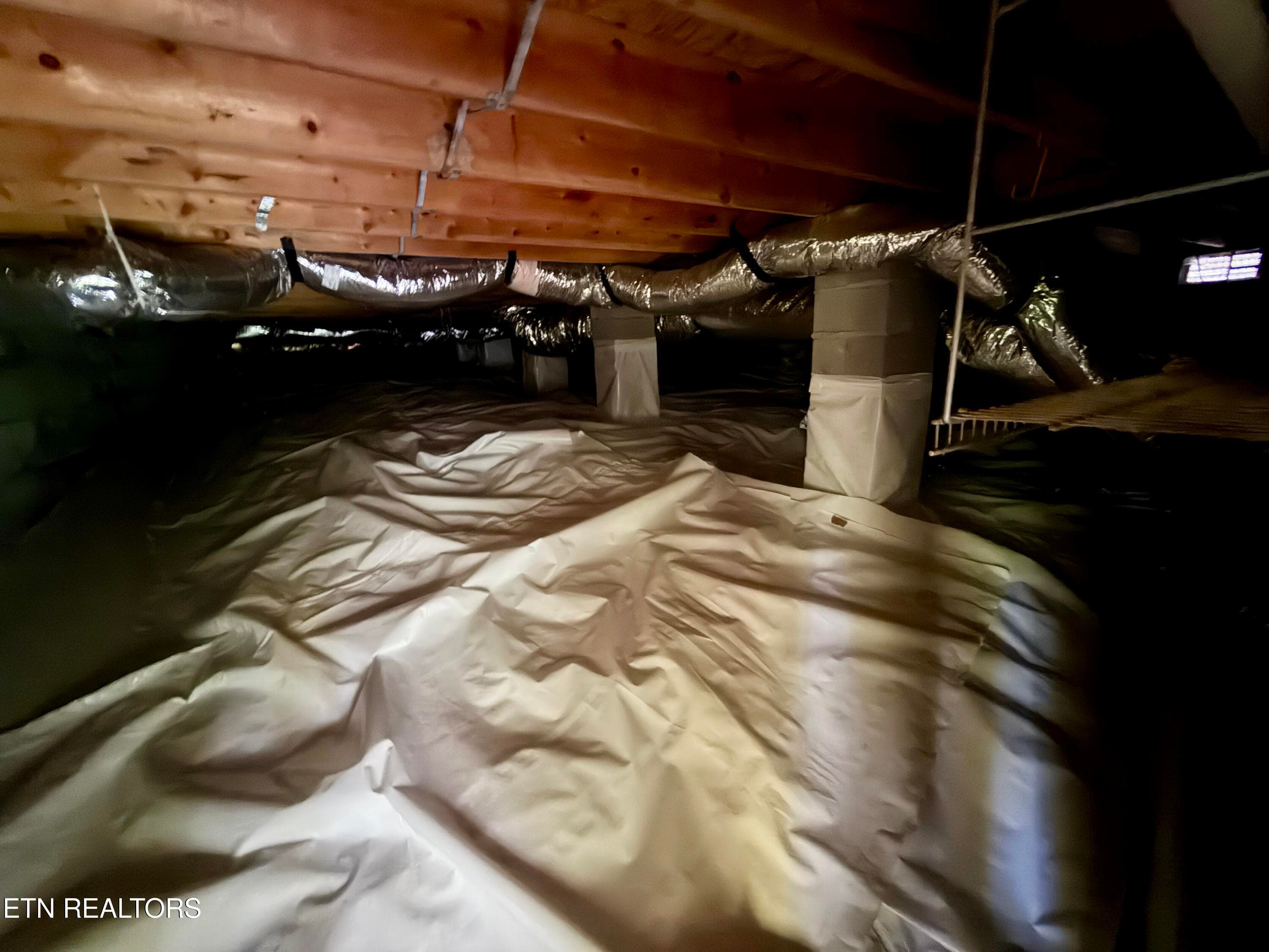 Encapsulated Crawl Space - 204 Black Fox Harbor Rd, Washburn, TN 37888, Washburn