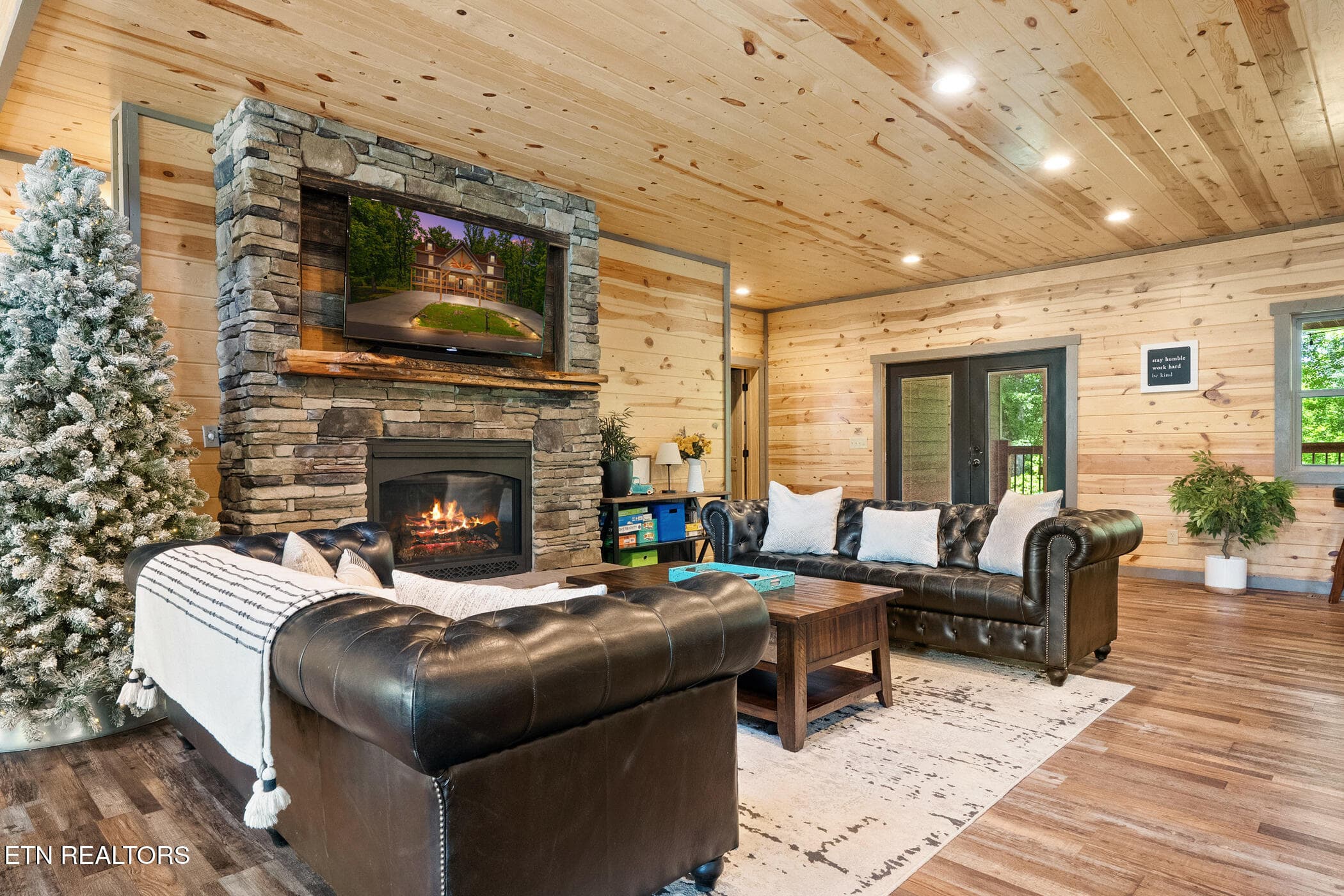 dsc05311 - 2612 Cloud View Drive, Sevierville, TN 37862, Sevierville