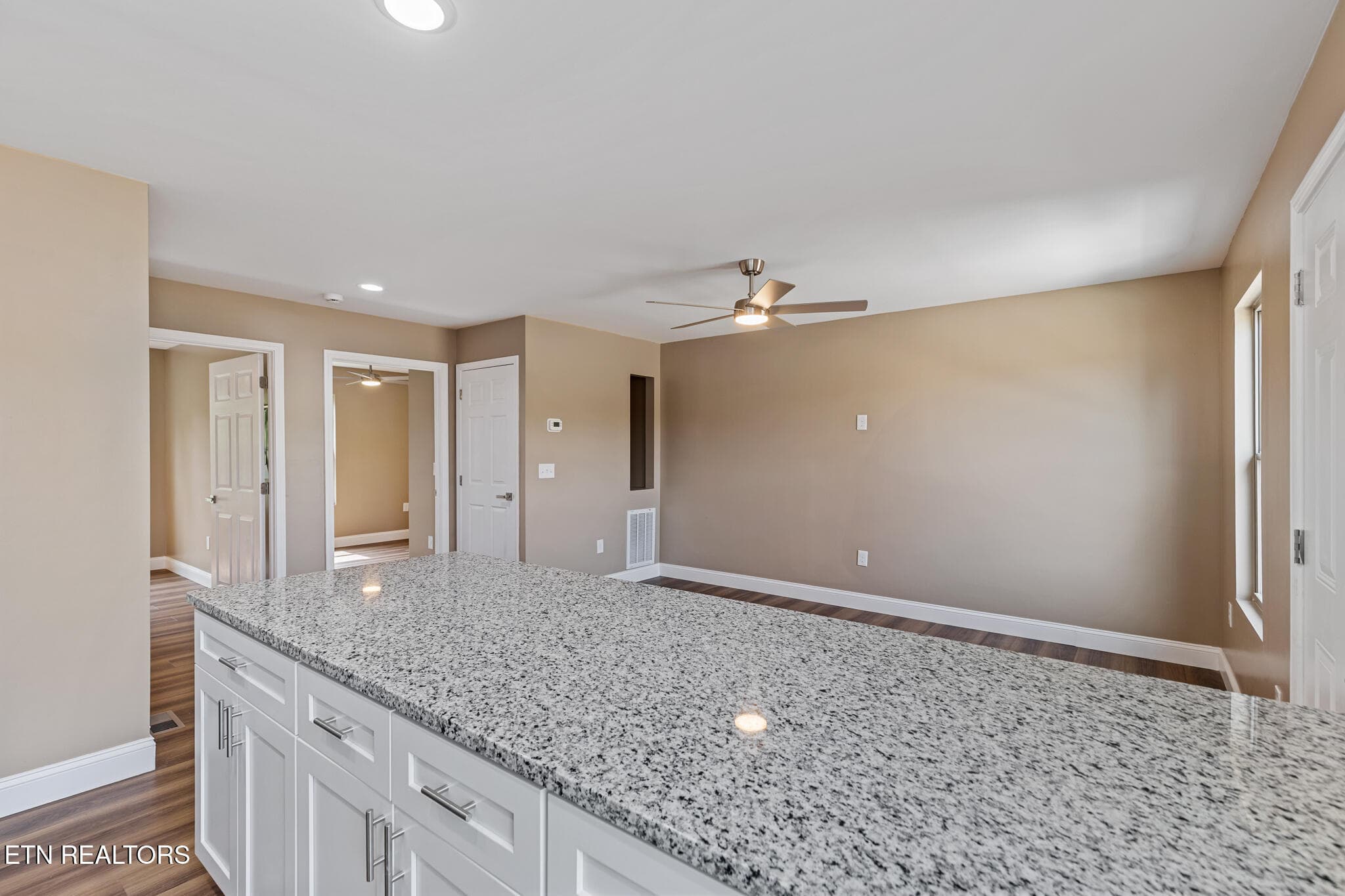 5 Plex County Garage Rd - Sevierville-22 - 120 County Garage Rd, Sevierville, TN 37876