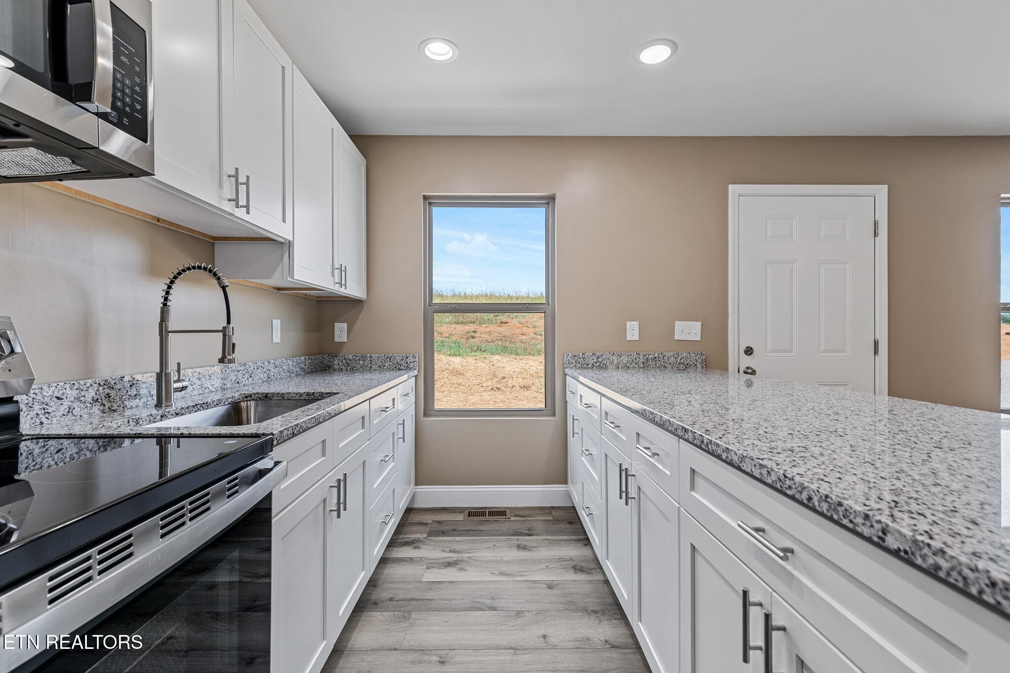 5 Plex County Garage Rd - Sevierville-39 - 120 County Garage Rd, Sevierville, TN 37876