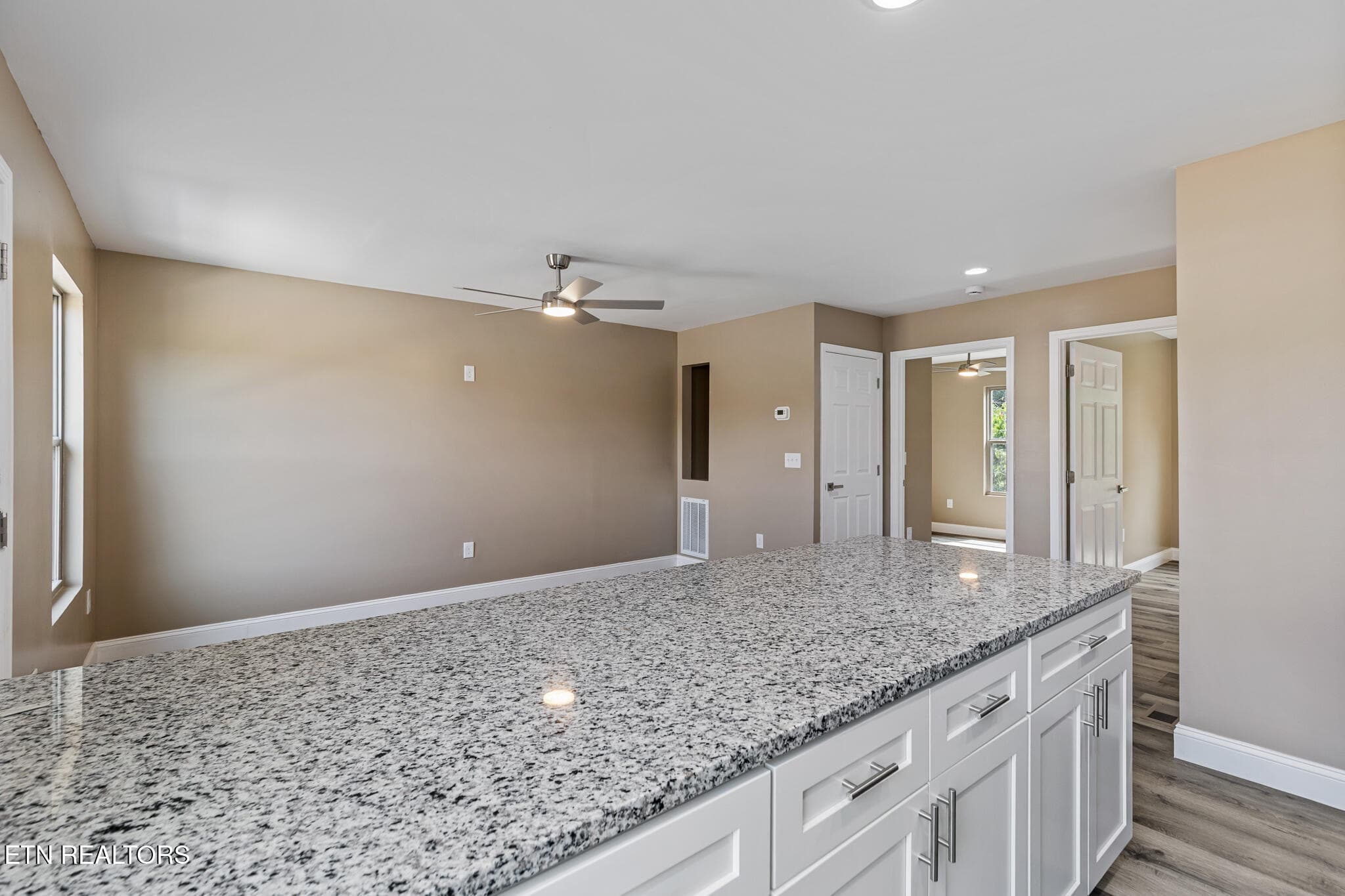 5 Plex County Garage Rd - Sevierville-40 - 120 County Garage Rd, Sevierville, TN 37876
