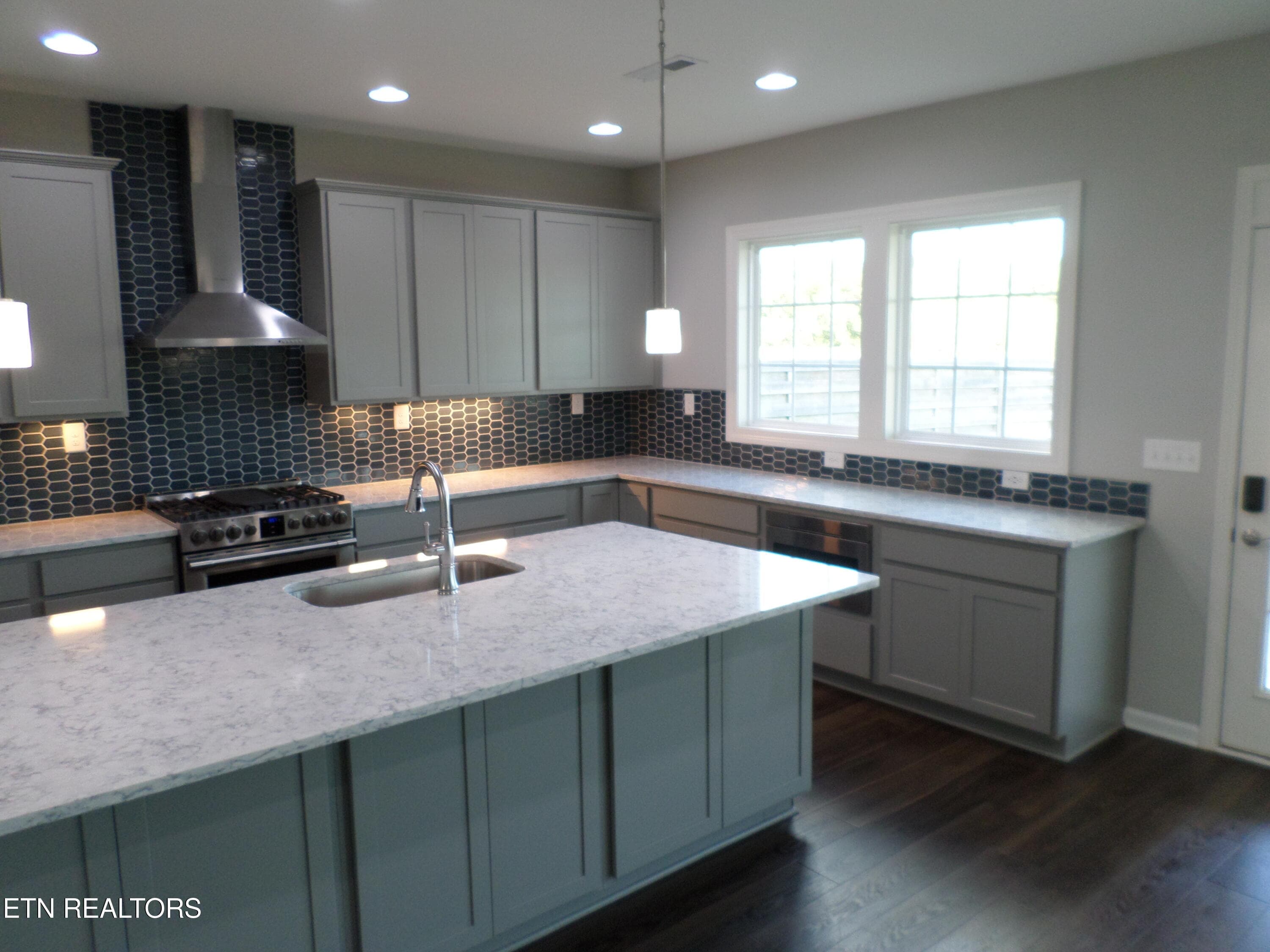 SAM_1879 - 8834 Yellow Aster Rd, Knoxville, TN 37931, Knoxville