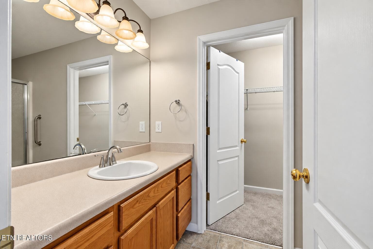 Primary Suite - 3707 Sean Grove Way, Knoxville, TN 37921, Knoxville