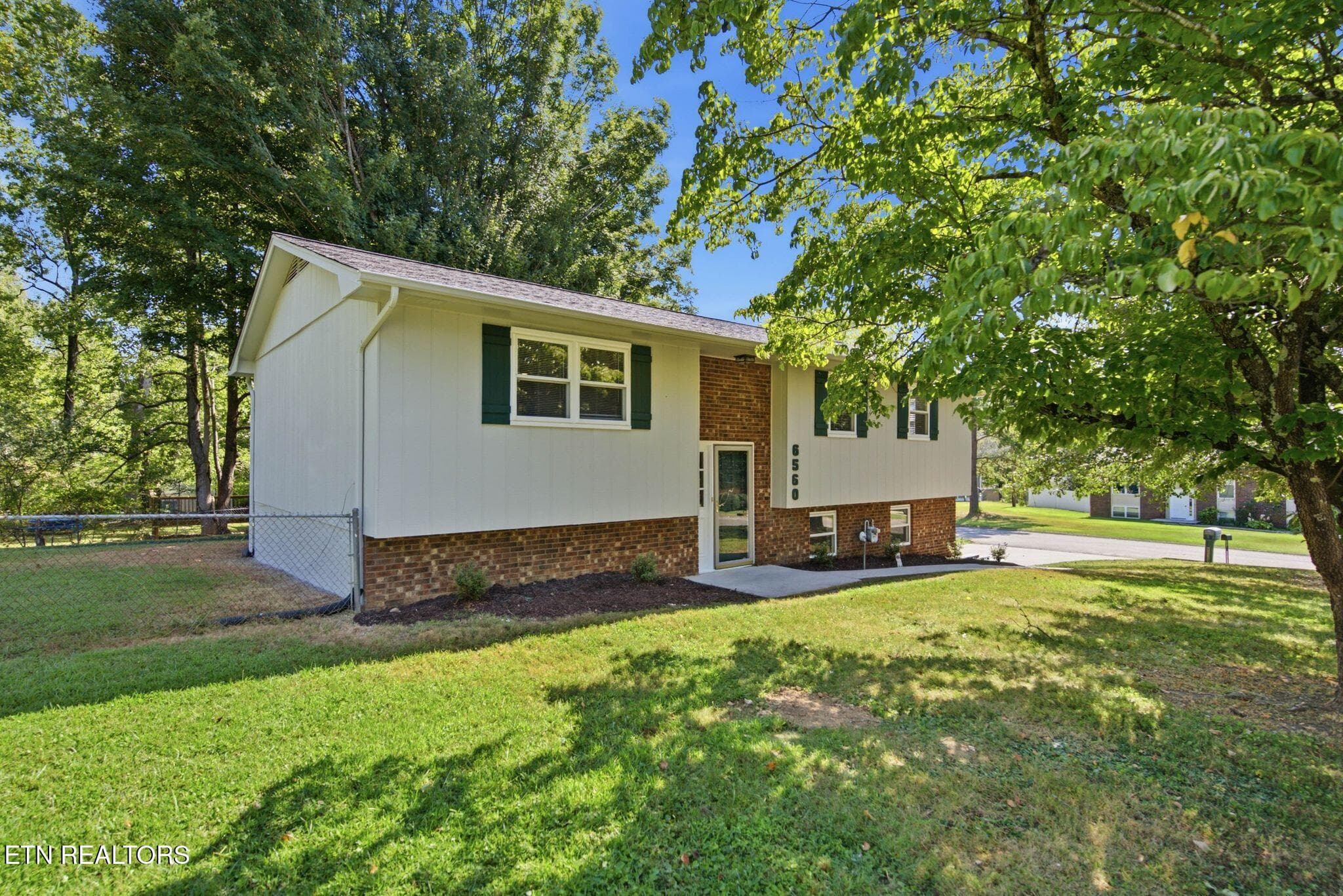 6560 W Garwood Cir-3 - 6560 W Garwood Circle, Knoxville, TN 37918, Knoxville
