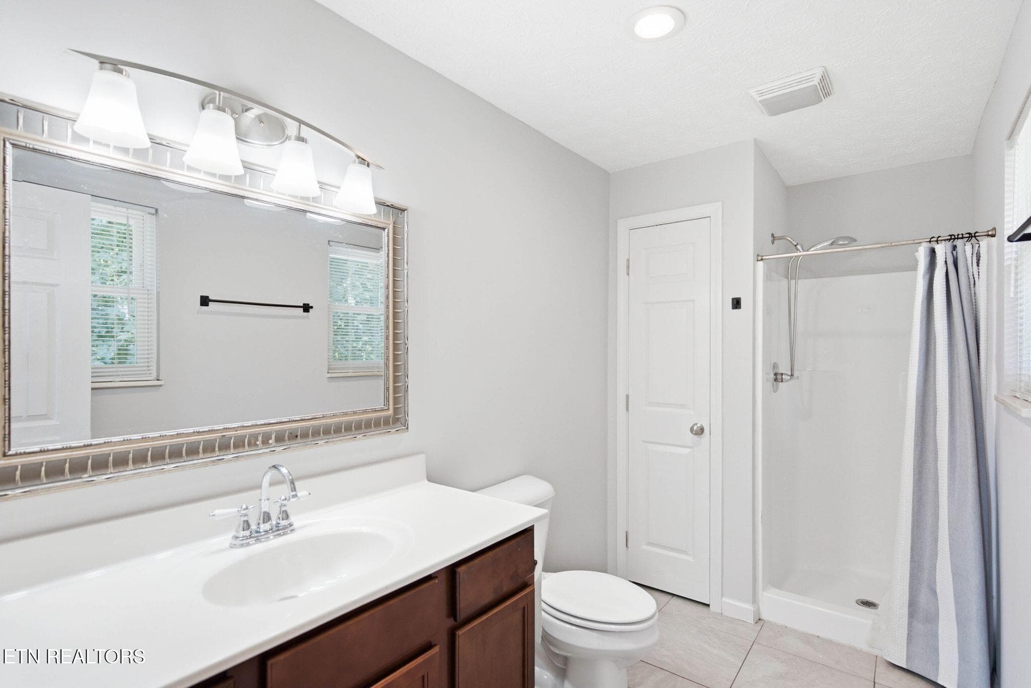 6560 W Garwood Cir-17 - 6560 W Garwood Circle, Knoxville, TN 37918, Knoxville