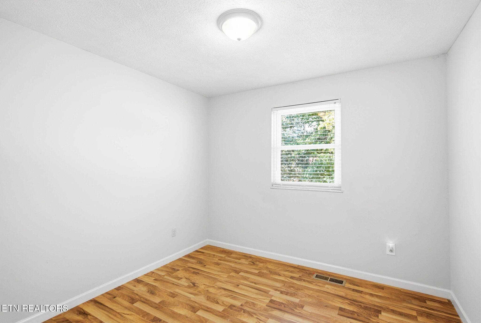 6560 W Garwood Cir-20 - 6560 W Garwood Circle, Knoxville, TN 37918, Knoxville