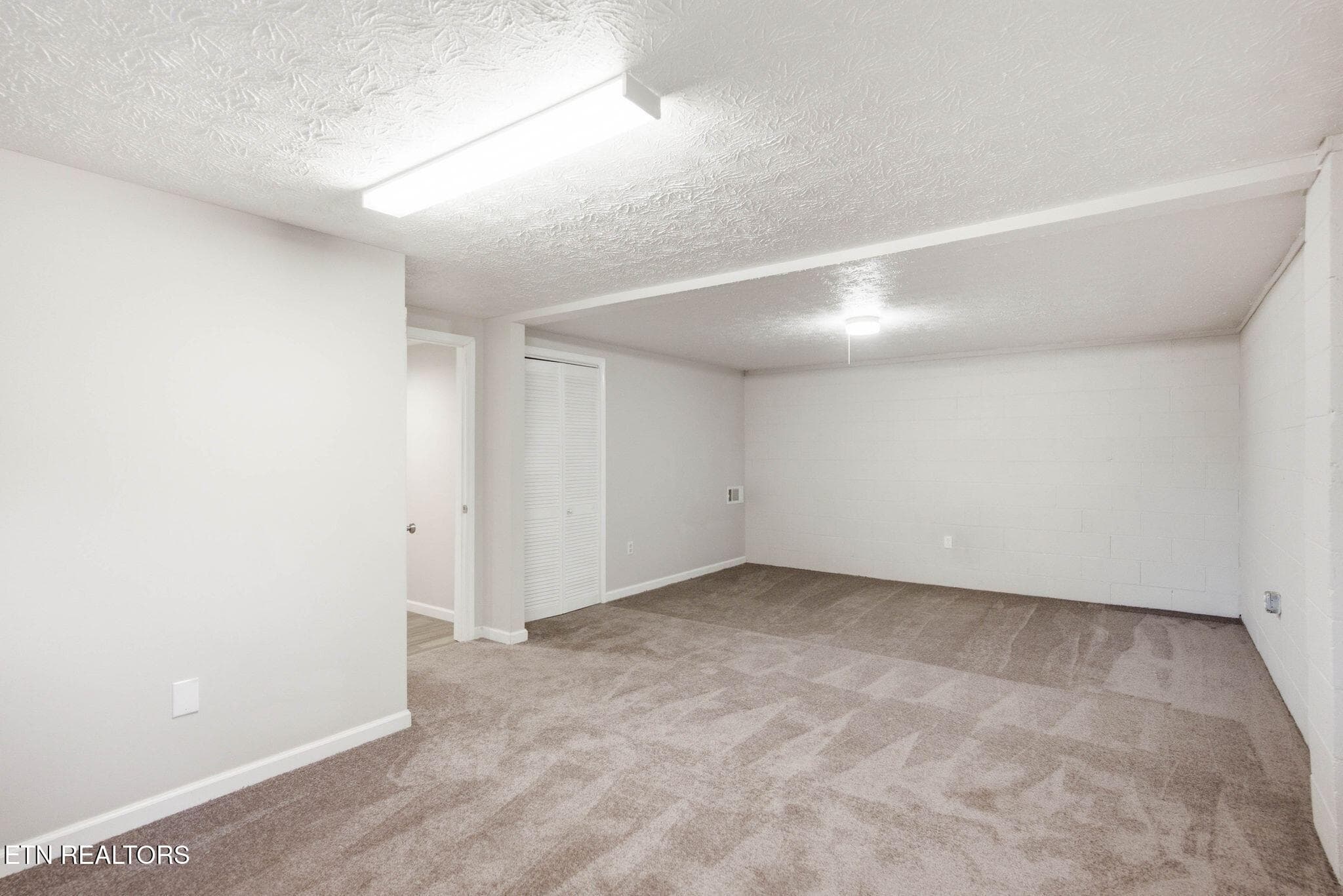 6560 W Garwood Cir-25 - 6560 W Garwood Circle, Knoxville, TN 37918, Knoxville
