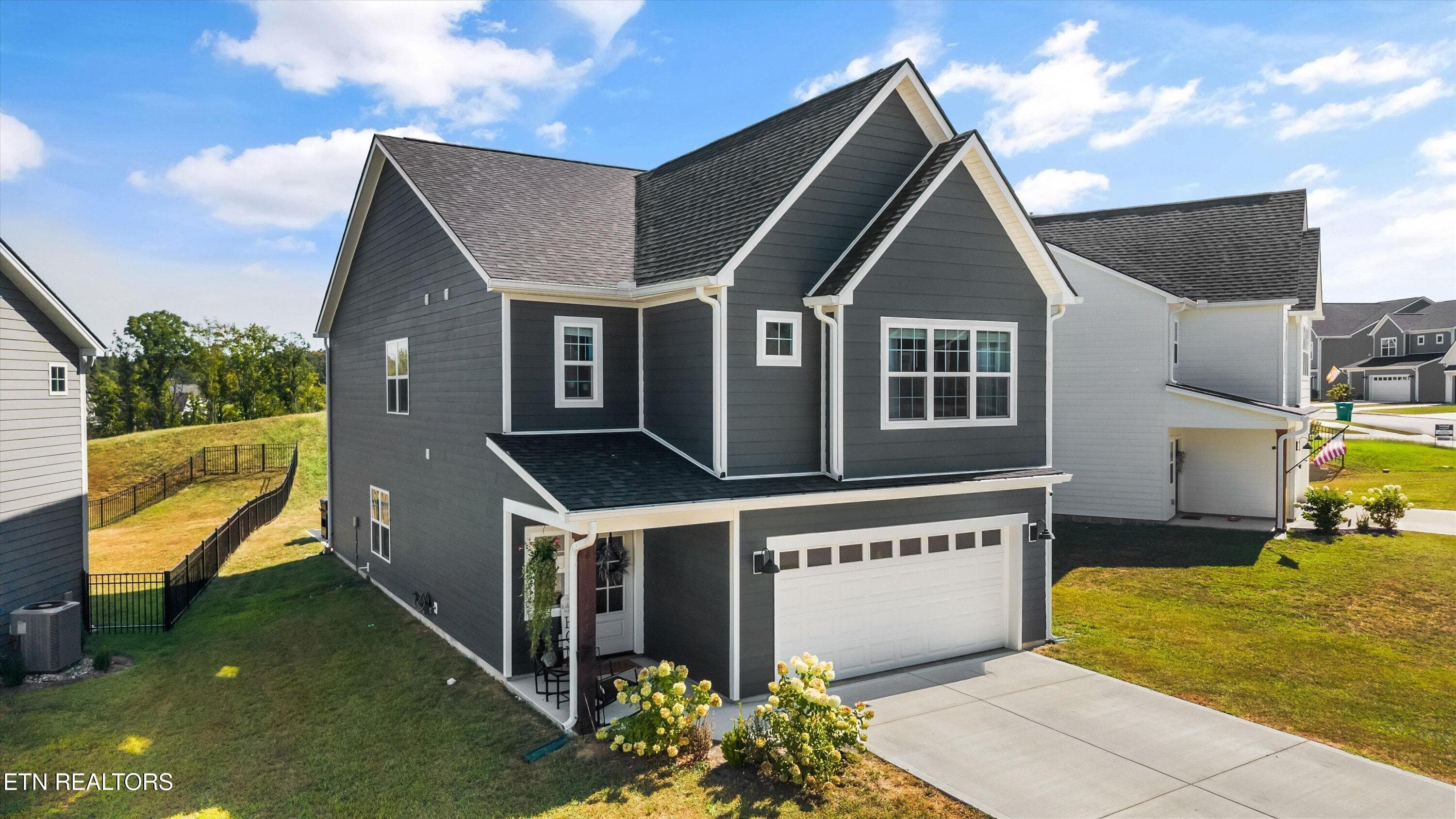 04-1645 Spring Berry Ln 02 - 1645 Spring Berry Lane, Knoxville, TN 37924, Knoxville