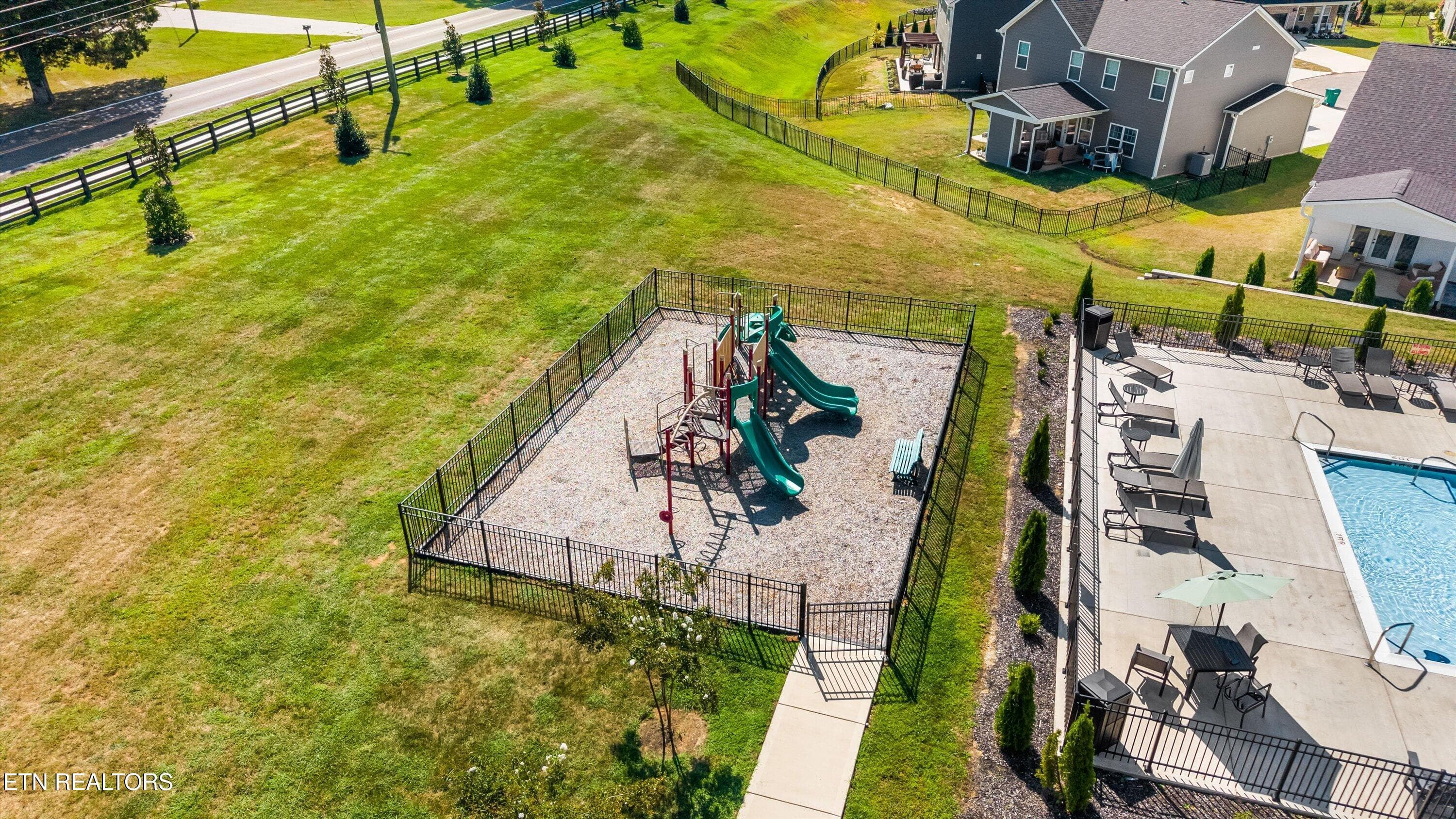 43-1645 Spring Berry Ln 11 - 1645 Spring Berry Lane, Knoxville, TN 37924, Knoxville