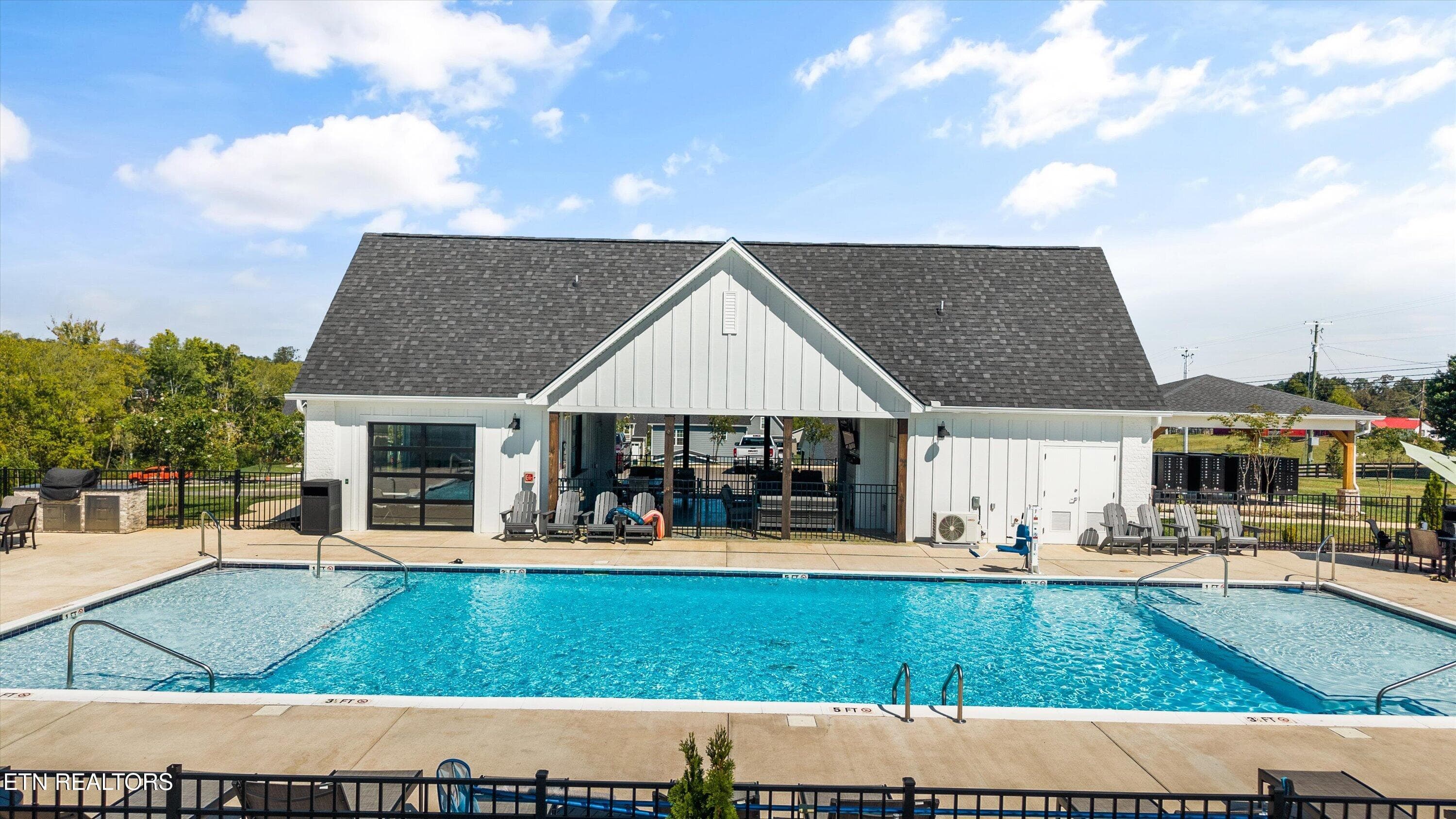 45-1645 Spring Berry Ln 17 - 1645 Spring Berry Lane, Knoxville, TN 37924, Knoxville