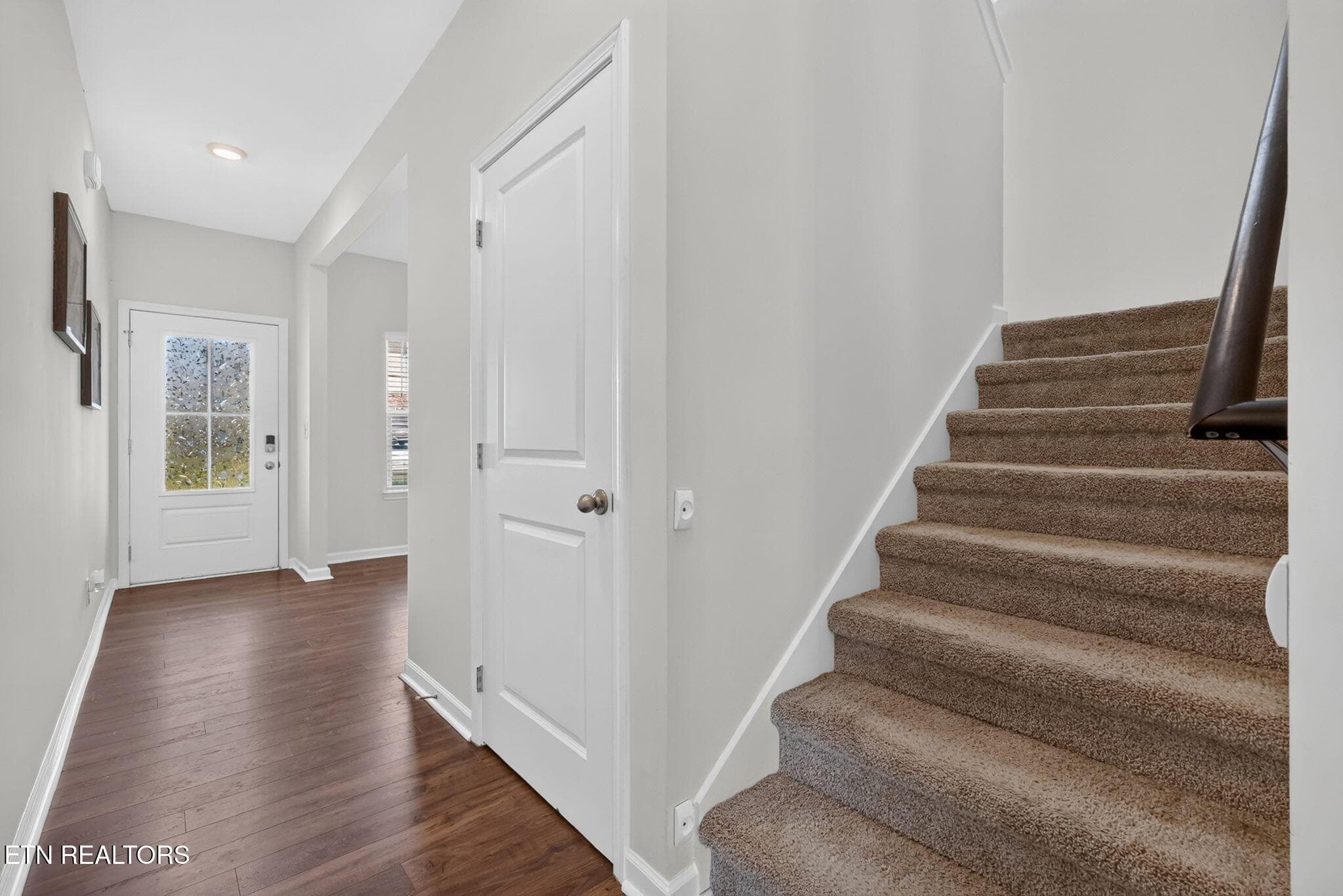 18-web-or-mls-3F1A4368 - 8647 Satellite Lane, Knoxville, TN 37920, Knoxville