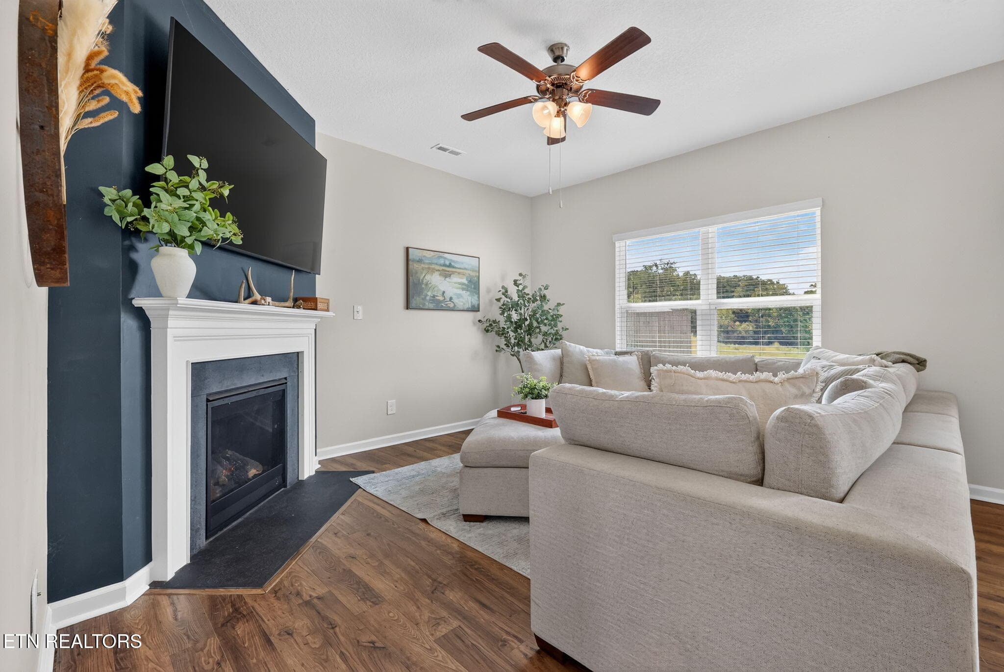 19-web-or-mls-3F1A4374 - 8647 Satellite Lane, Knoxville, TN 37920, Knoxville