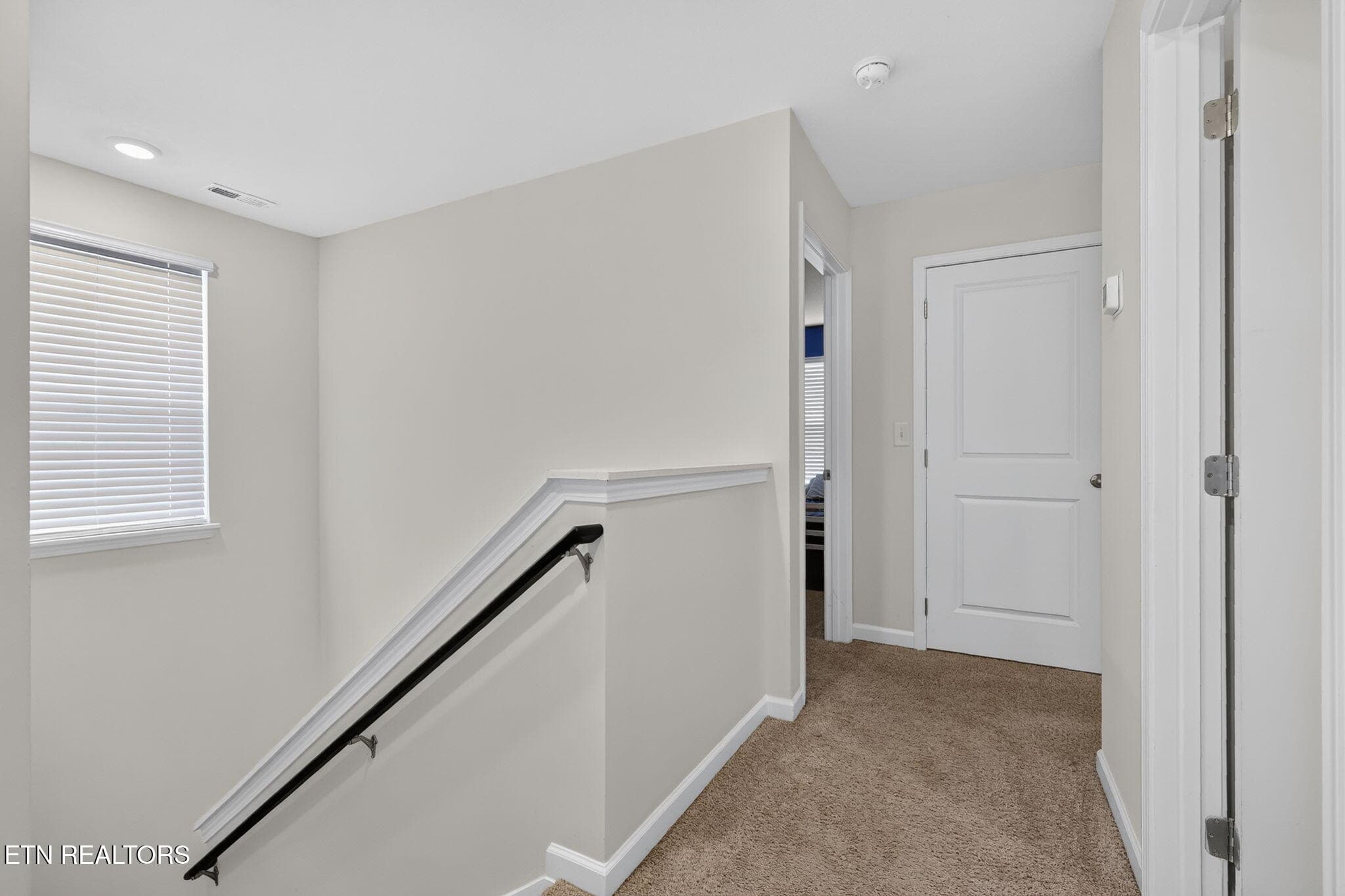 37-web-or-mls-3F1A4445 - 8647 Satellite Lane, Knoxville, TN 37920, Knoxville