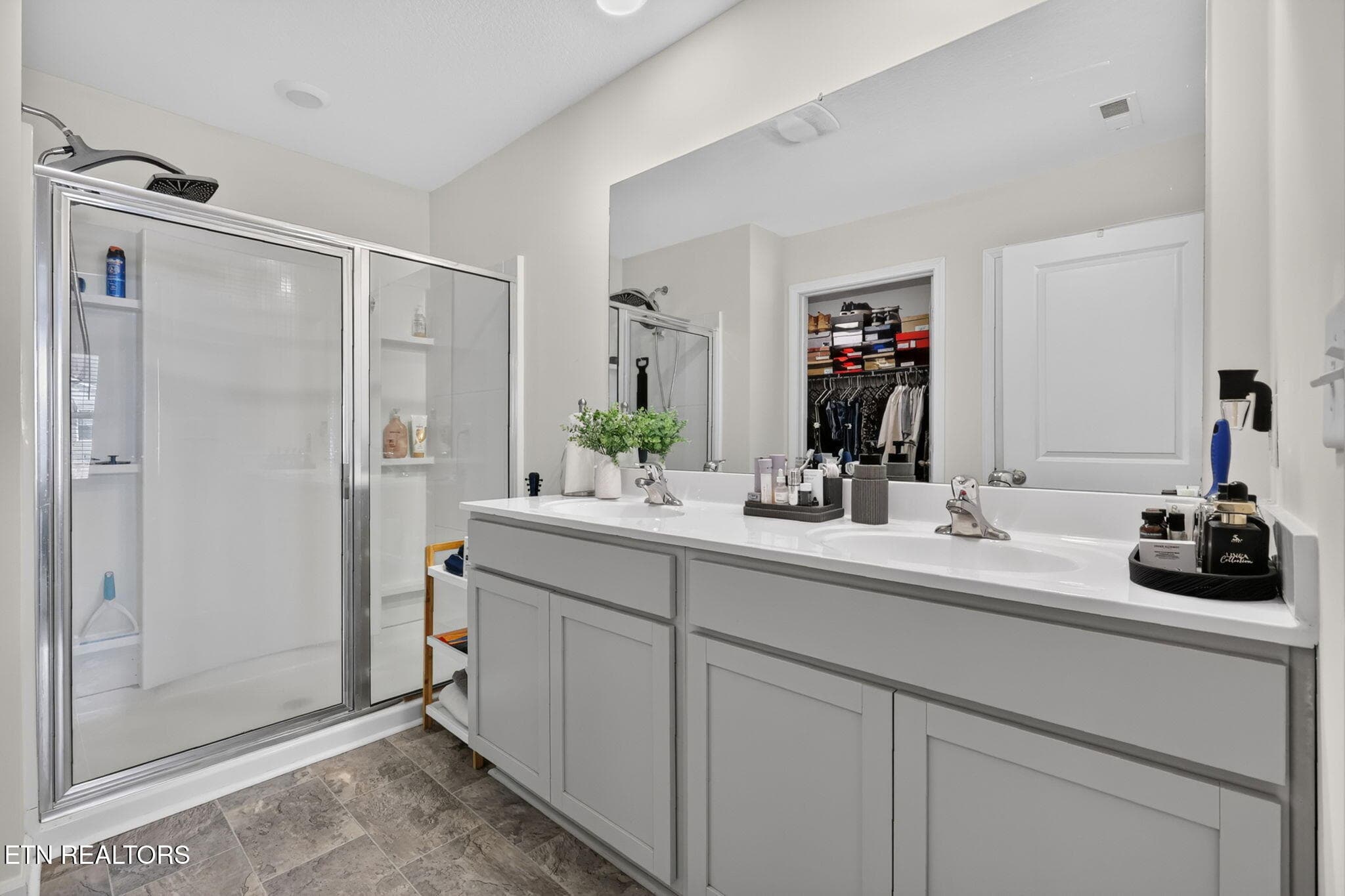 44-web-or-mls-3F1A4469 - 8647 Satellite Lane, Knoxville, TN 37920, Knoxville