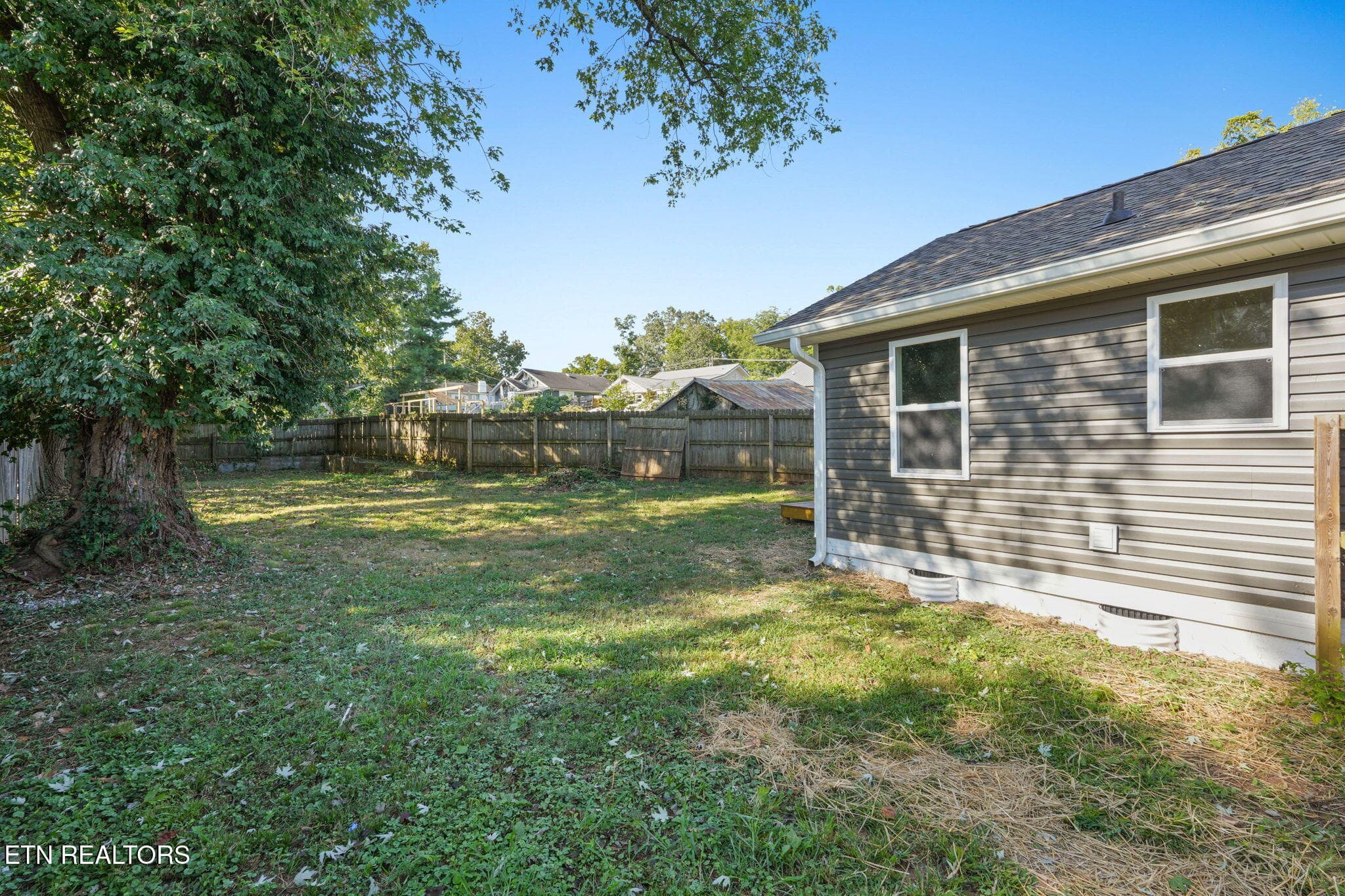 1-web-or-mls-DSC03219 - 1716 Minnis Ave, Knoxville, TN 37920, Knoxville