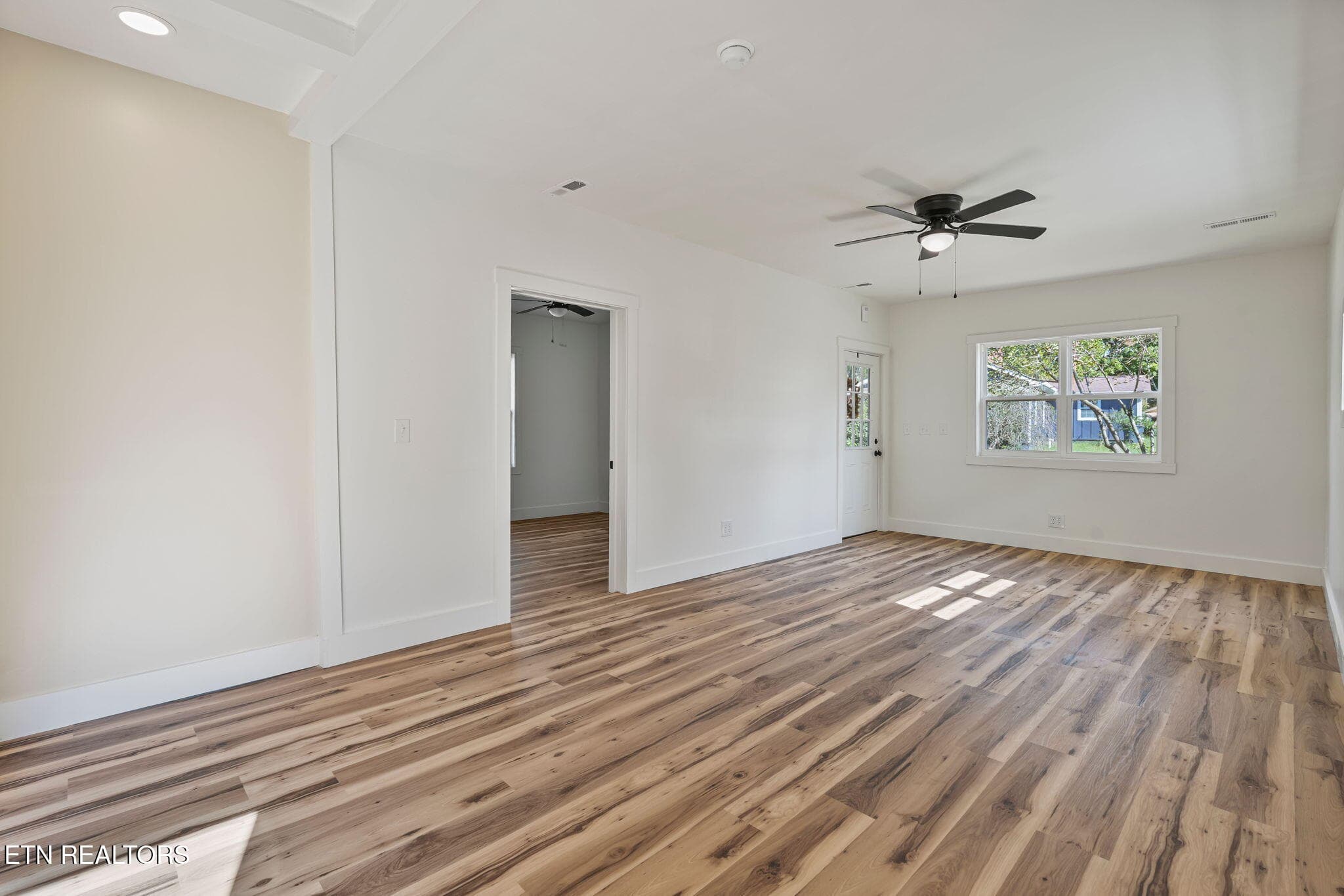6-web-or-mls-DSC03270 - 1716 Minnis Ave, Knoxville, TN 37920, Knoxville