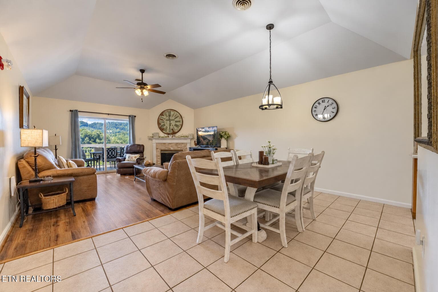 File 4 - 205 Ogle Drive 551, Pigeon Forge, TN 37863