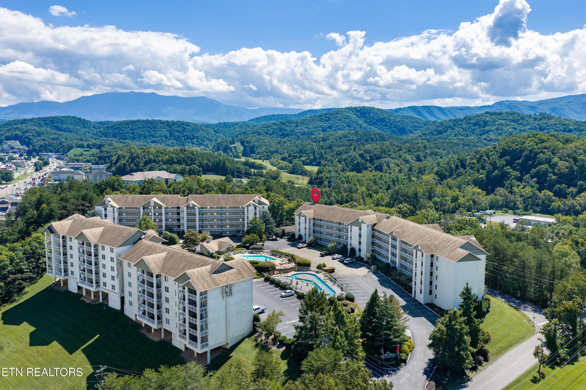 File 35 - 205 Ogle Drive 551, Pigeon Forge, TN 37863