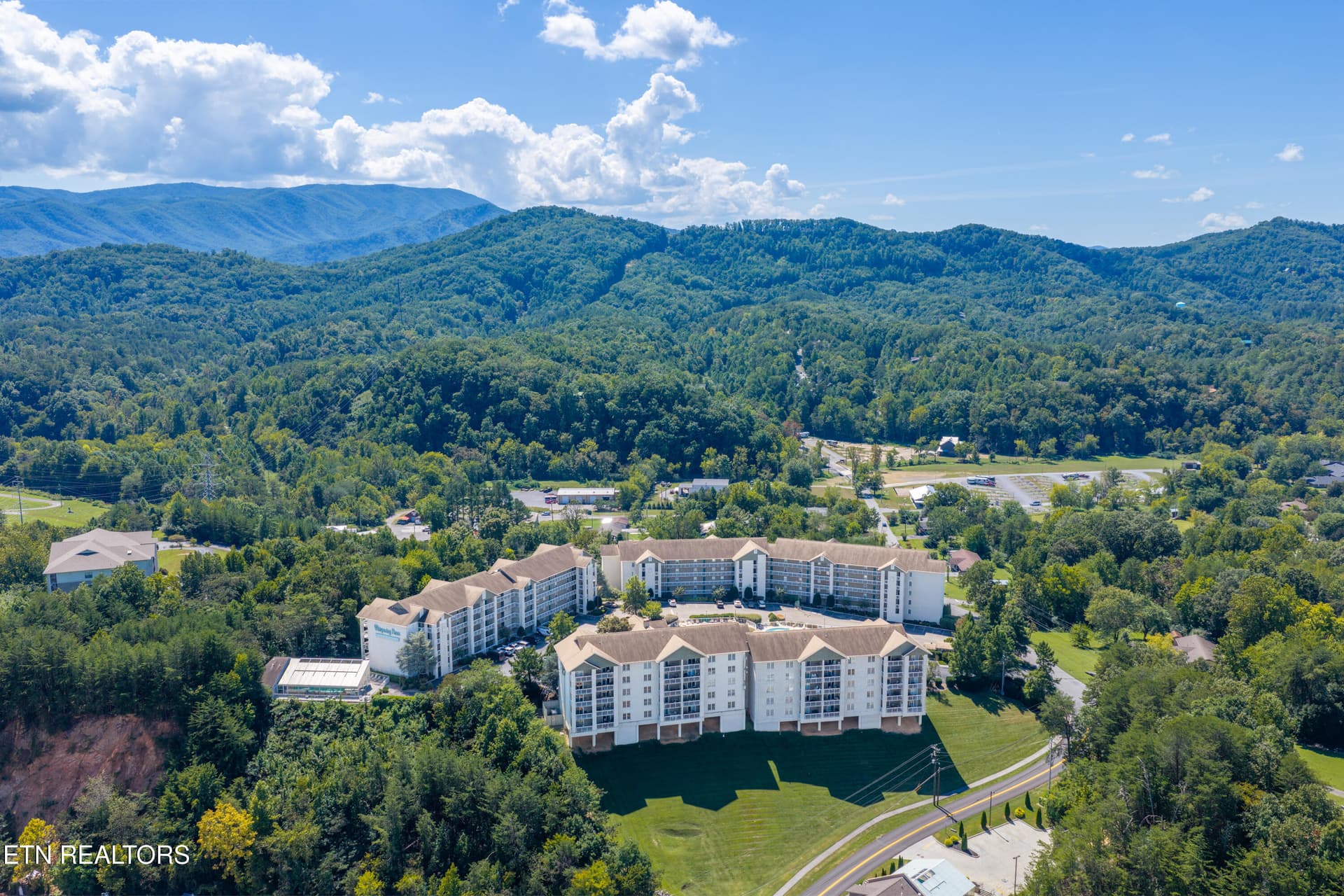 File 44 - 205 Ogle Drive 551, Pigeon Forge, TN 37863