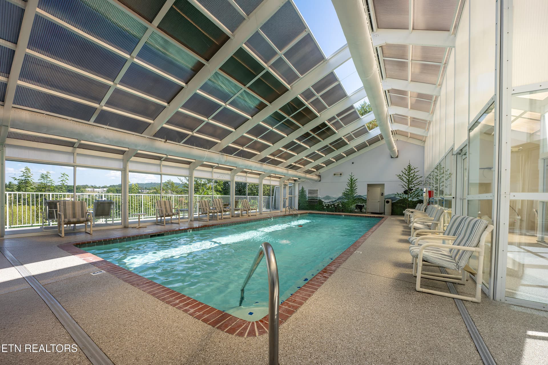 File 47 - 205 Ogle Drive 551, Pigeon Forge, TN 37863