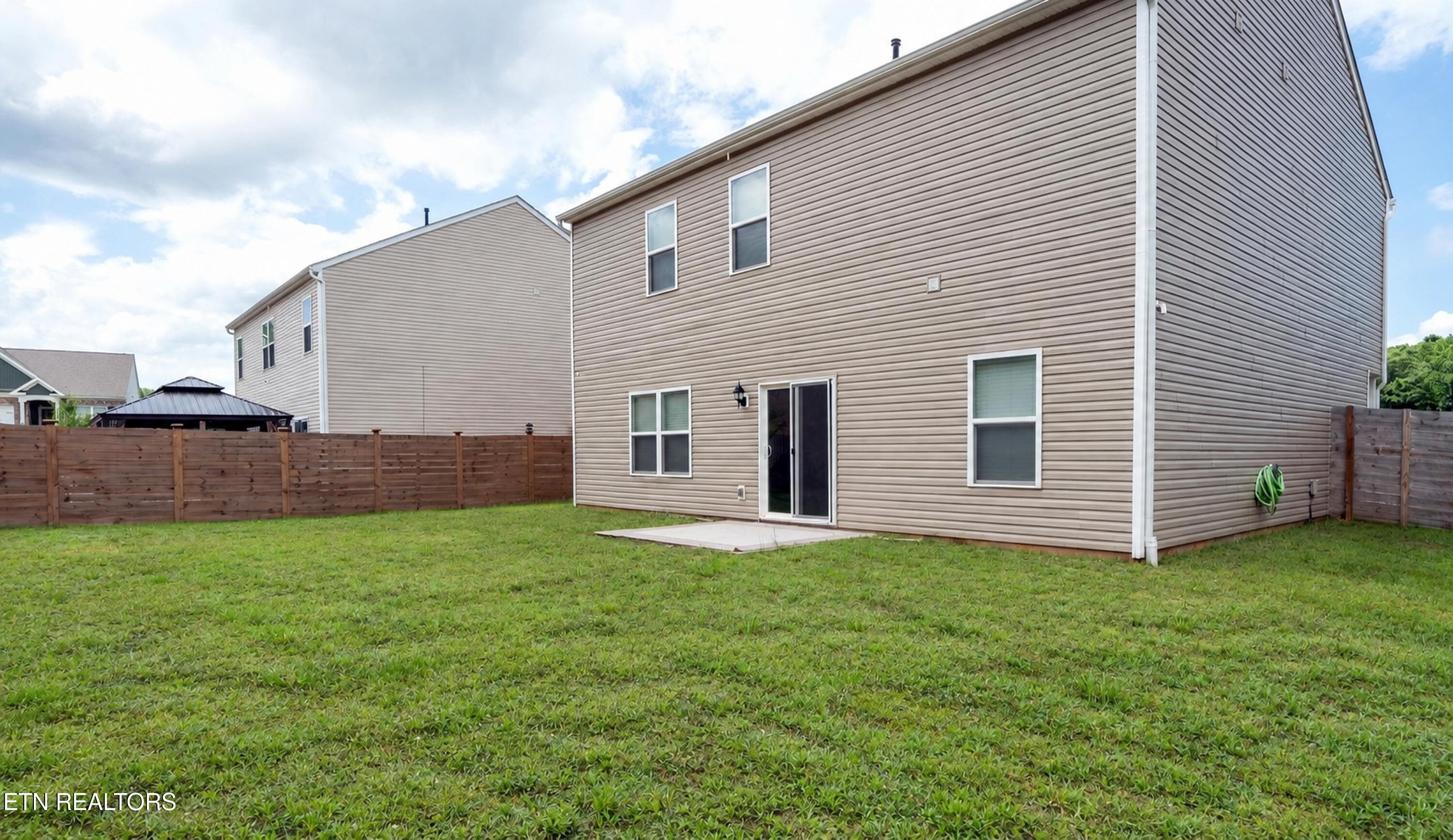 Backyard right - 3116 Berna Way, Morristown, TN 37814