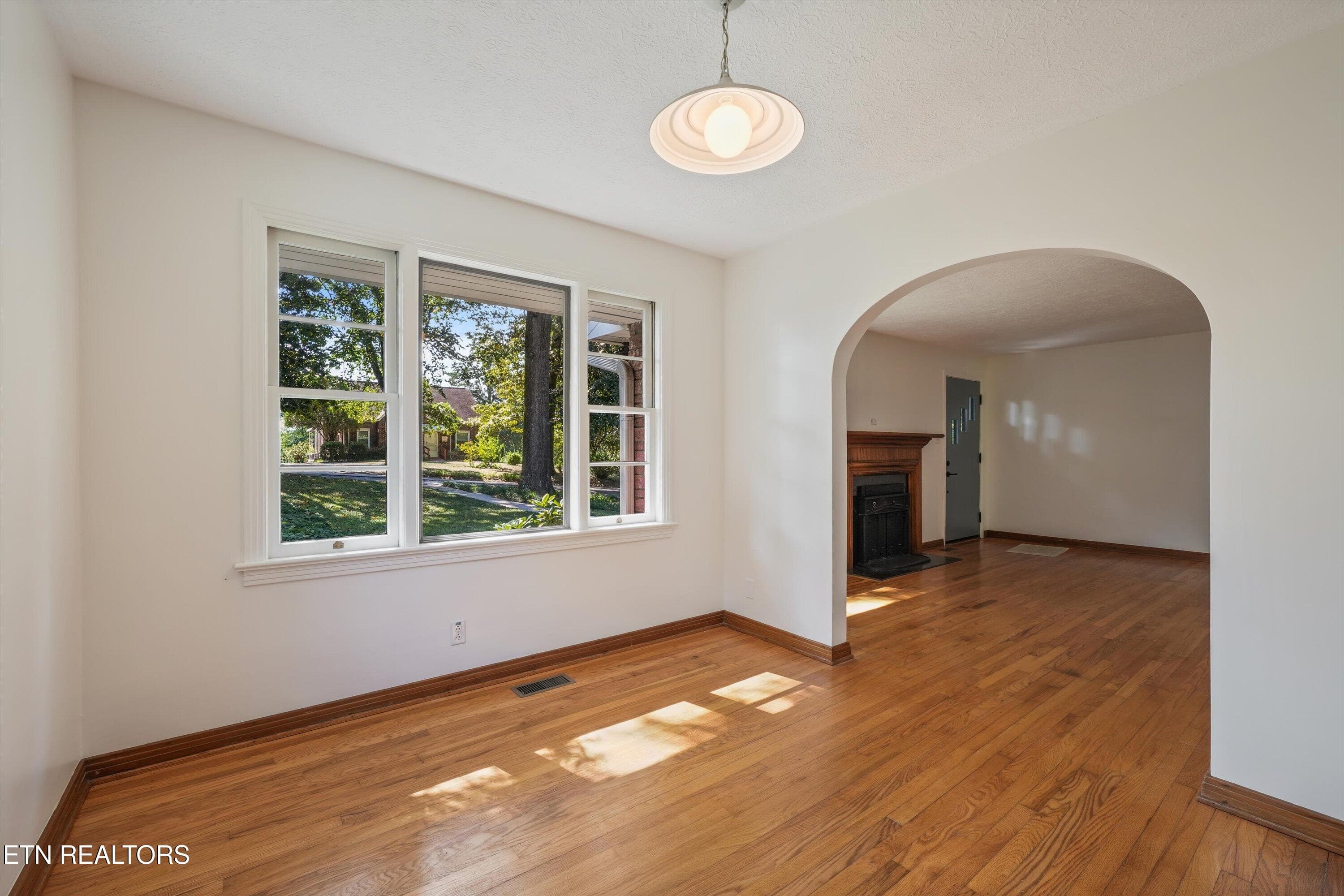 13-2837 Gaston Ave 30 - 2837 Gaston Ave, Knoxville, TN 37917, Knoxville