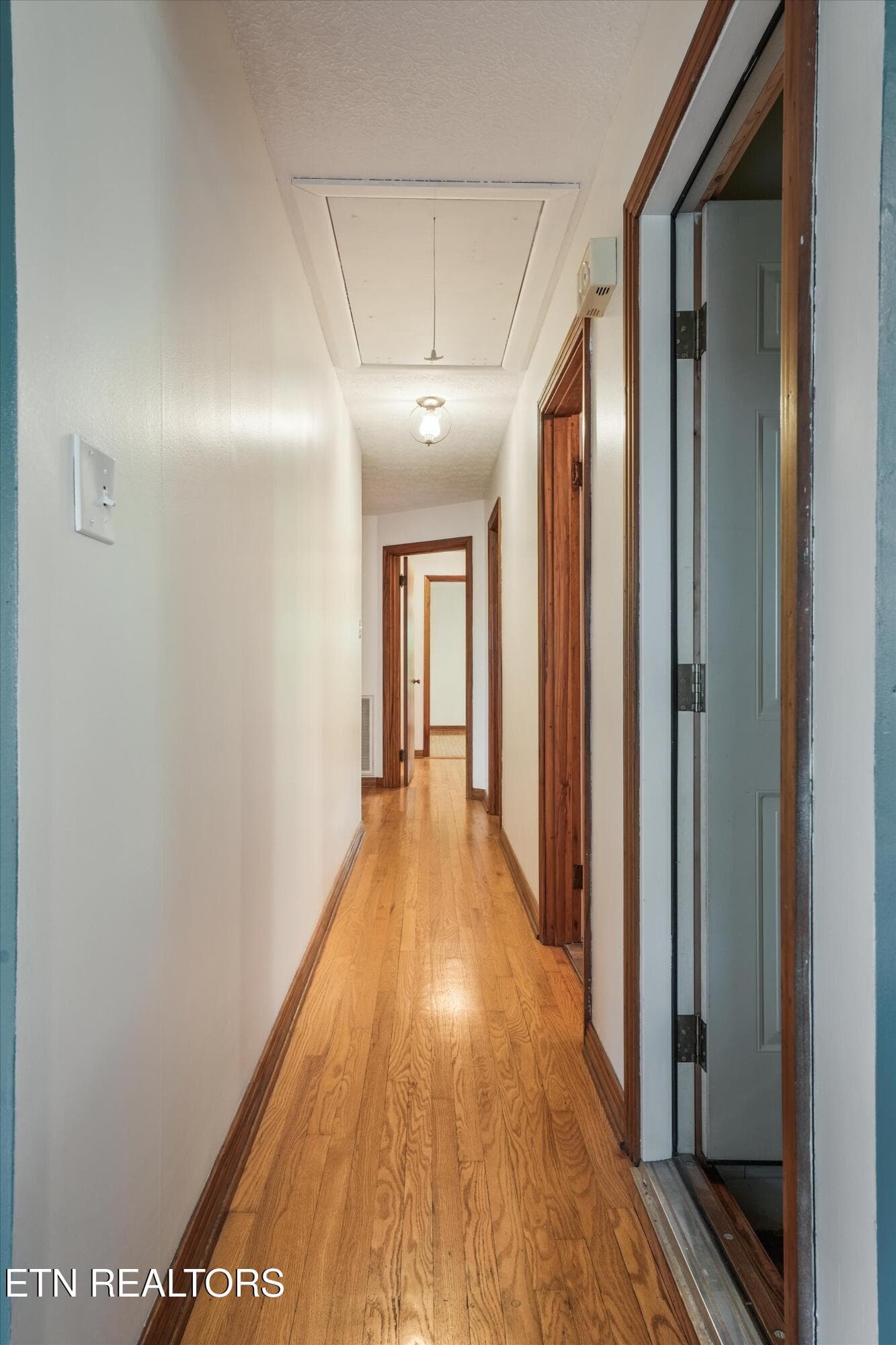 20-2837 Gaston Ave 37 - 2837 Gaston Ave, Knoxville, TN 37917, Knoxville