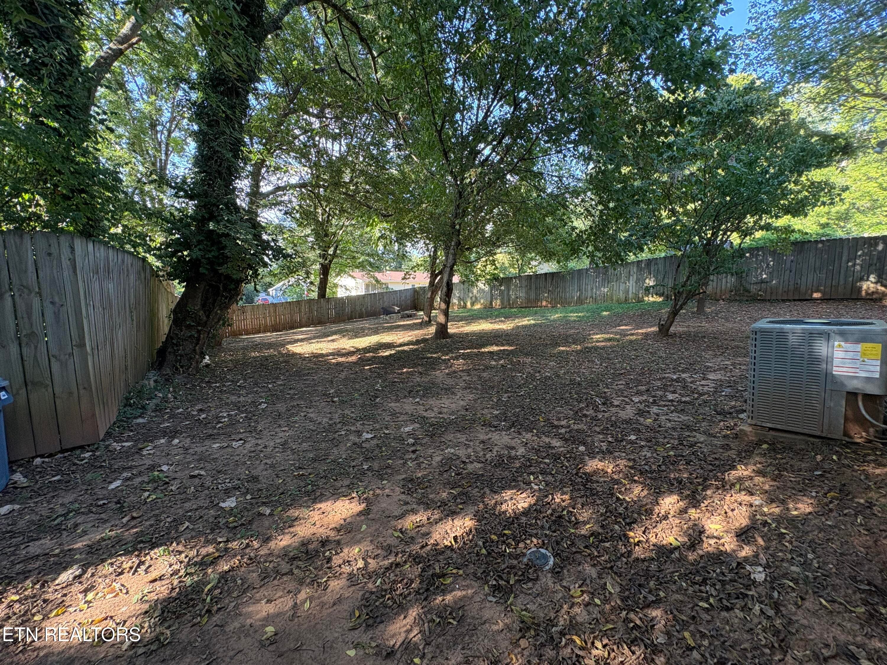 Backyard - 2519 SE Seaton Ave, Knoxville, TN 37920, Knoxville