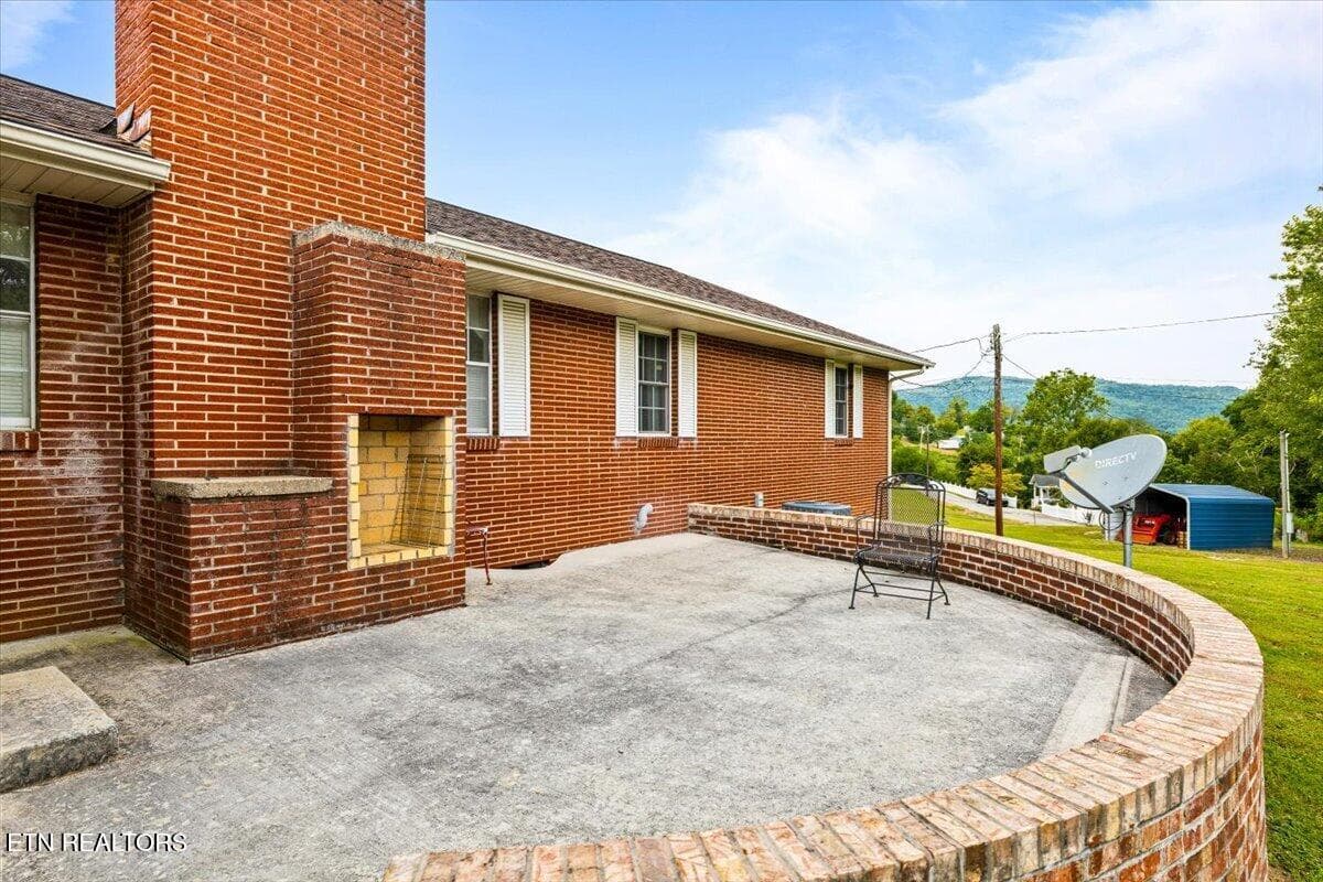 11-531 S Florence Ave - 531 S Florence Ave, Jellico, TN 37762, Jellico