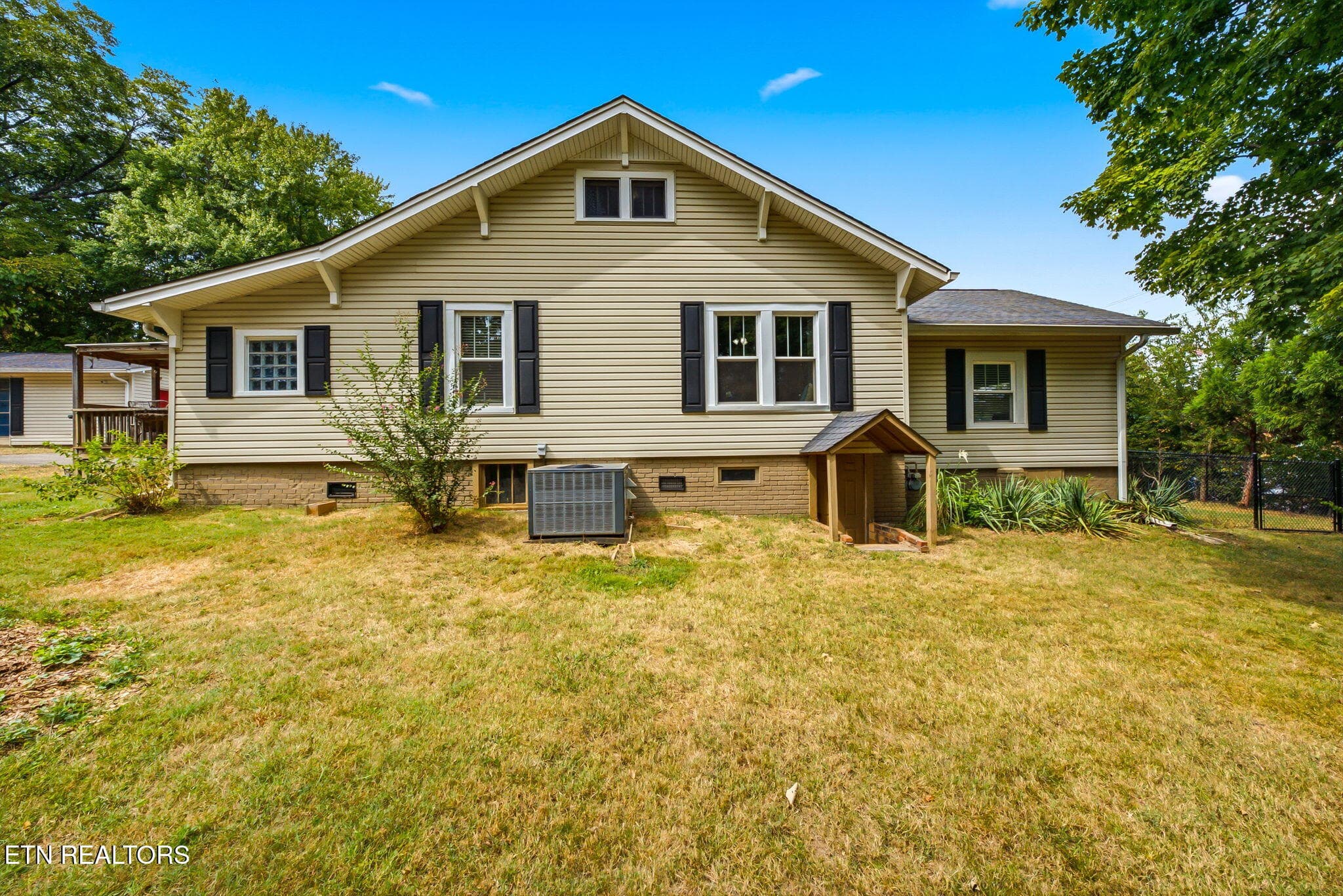 28-web-or-mls-7427-Andersonville-Pike-Kn - 7427 Andersonville Pike, Knoxville, TN 37938, Knoxville